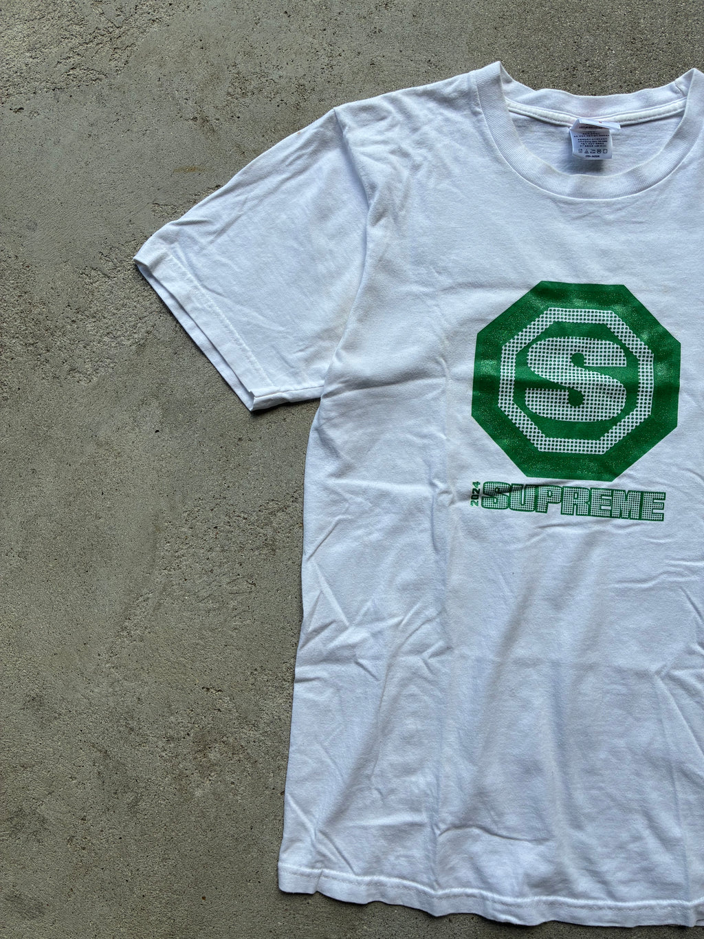 Supreme “BLOCKBUSTER” Tee (S)