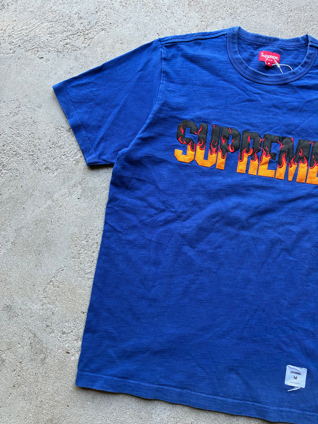 Supreme “FLAMES” Tee (M)
