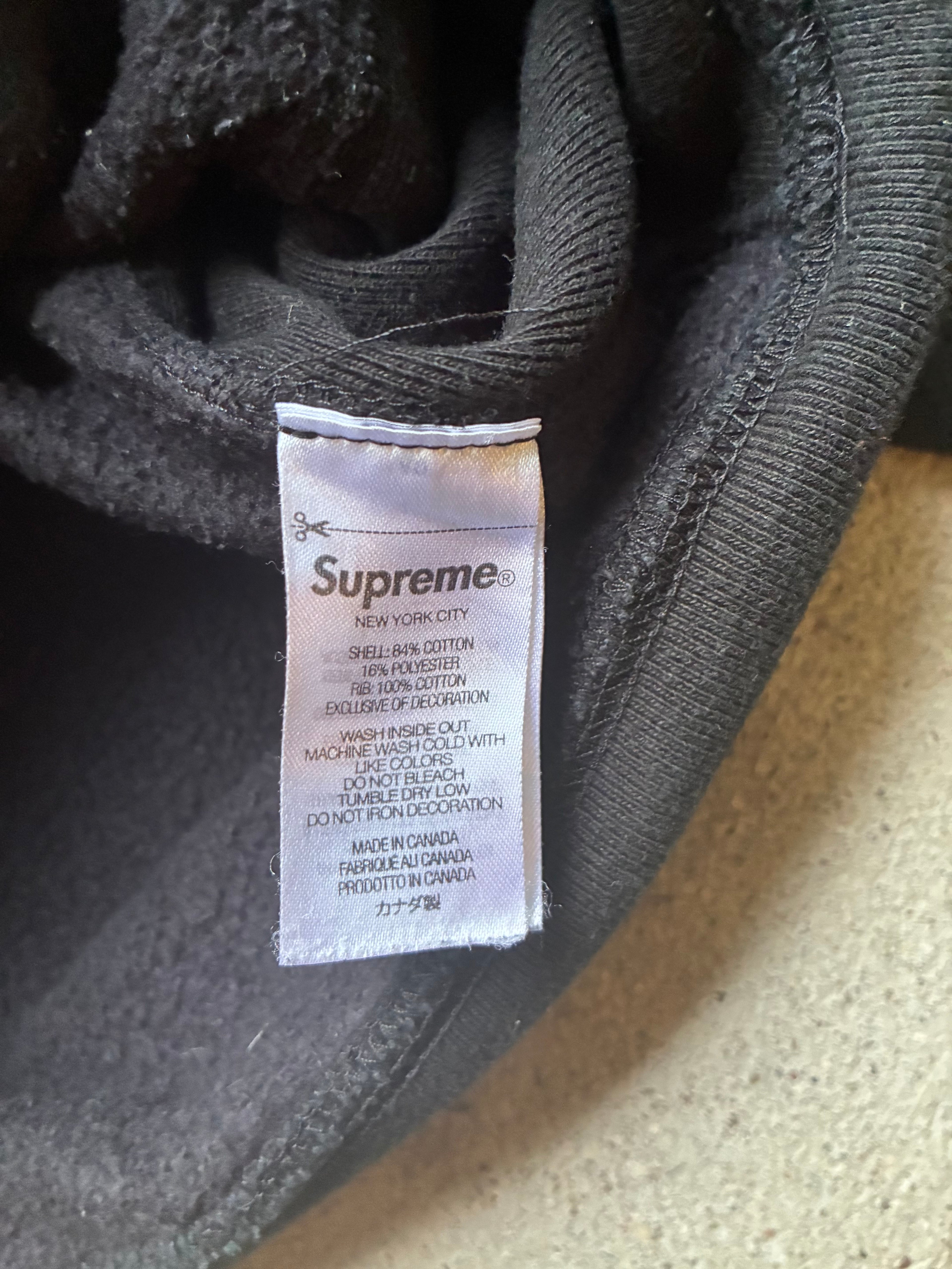 Supreme box logo “FW23 black” hoodie (M)