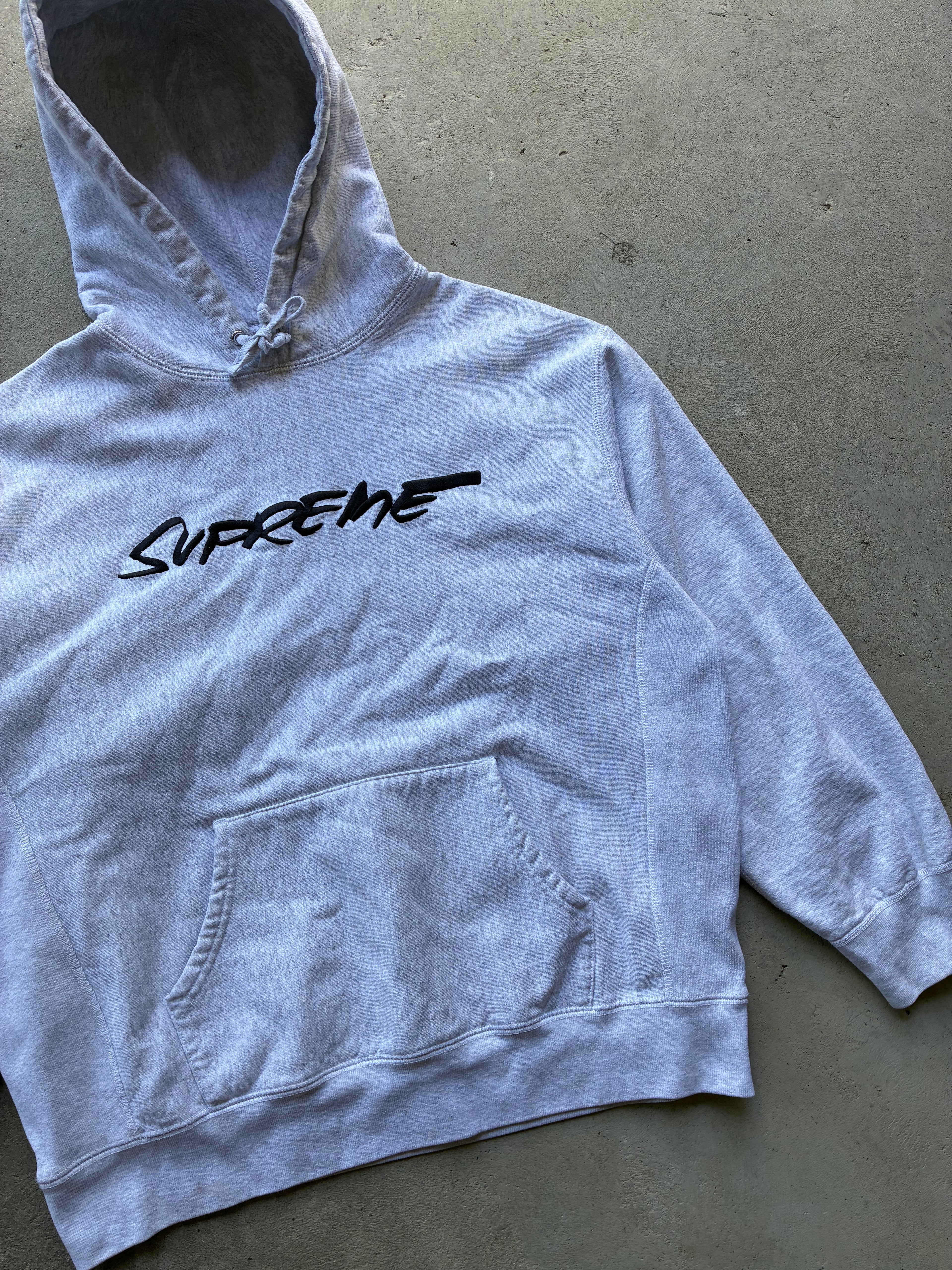 Supreme “FUTURA SS24” Hoodie (M)