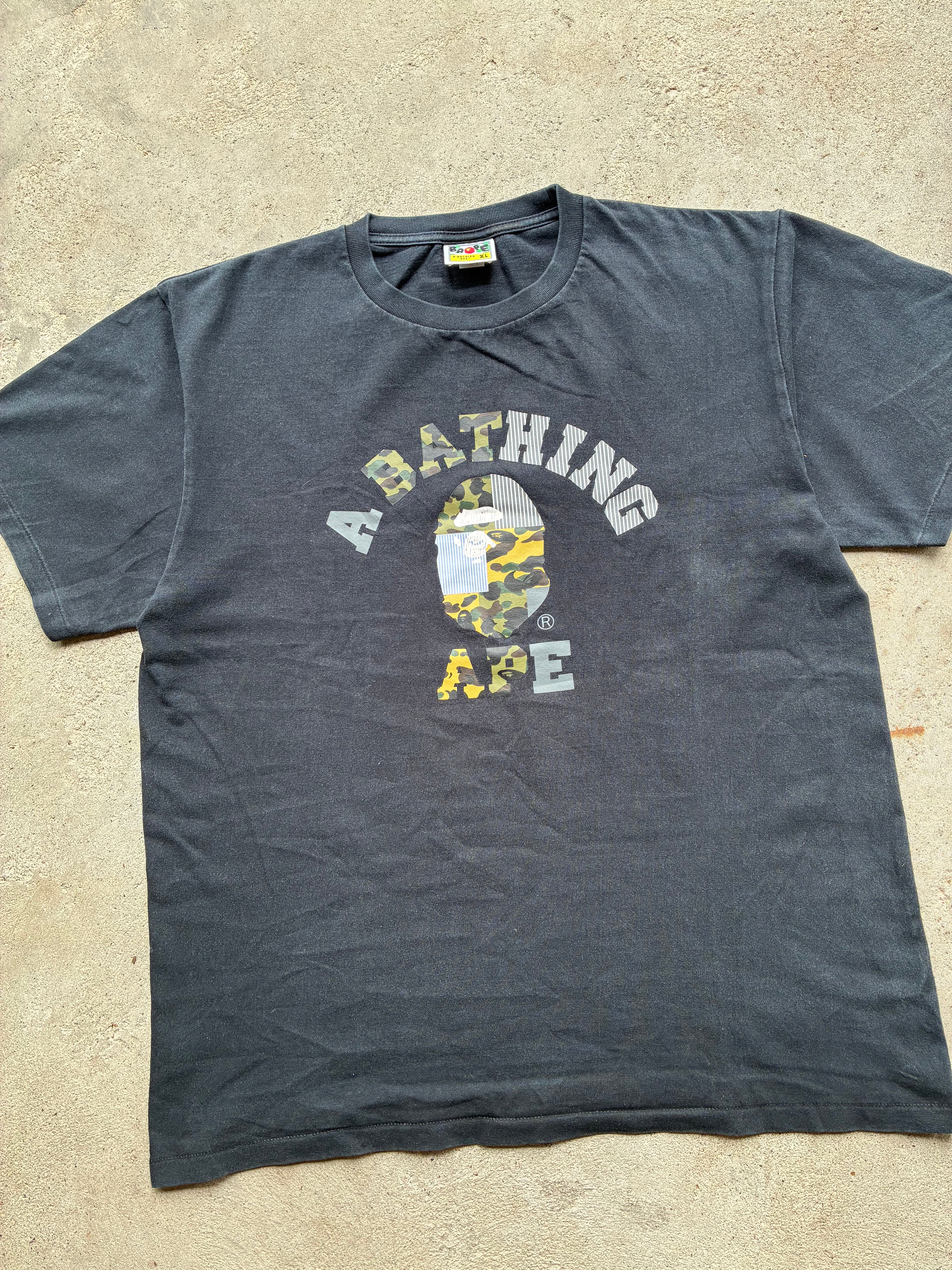 Sort “BAPE” tee (XL)