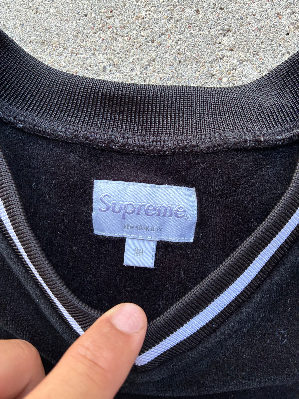 Supreme “VELOUR VELVET ARC LOGO”  Jersey (M)