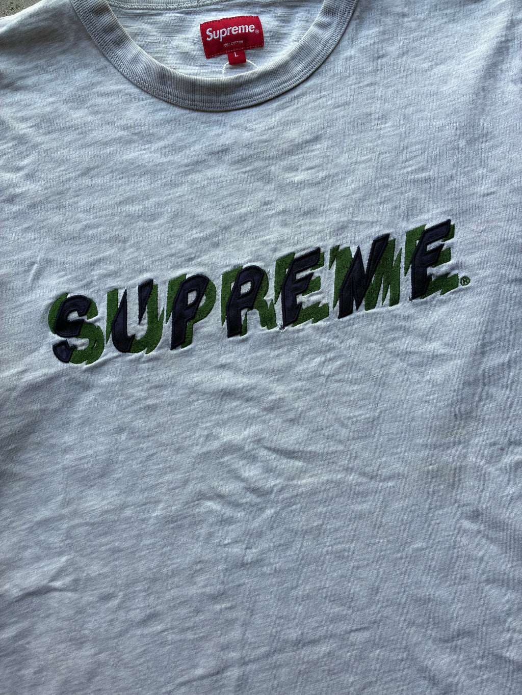 Supreme “SHATTER SS19” Tee (L)