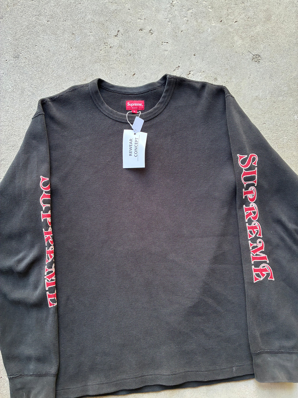 Supreme “LOGO WAFFLE THERMAL” Long Sleeve (M)