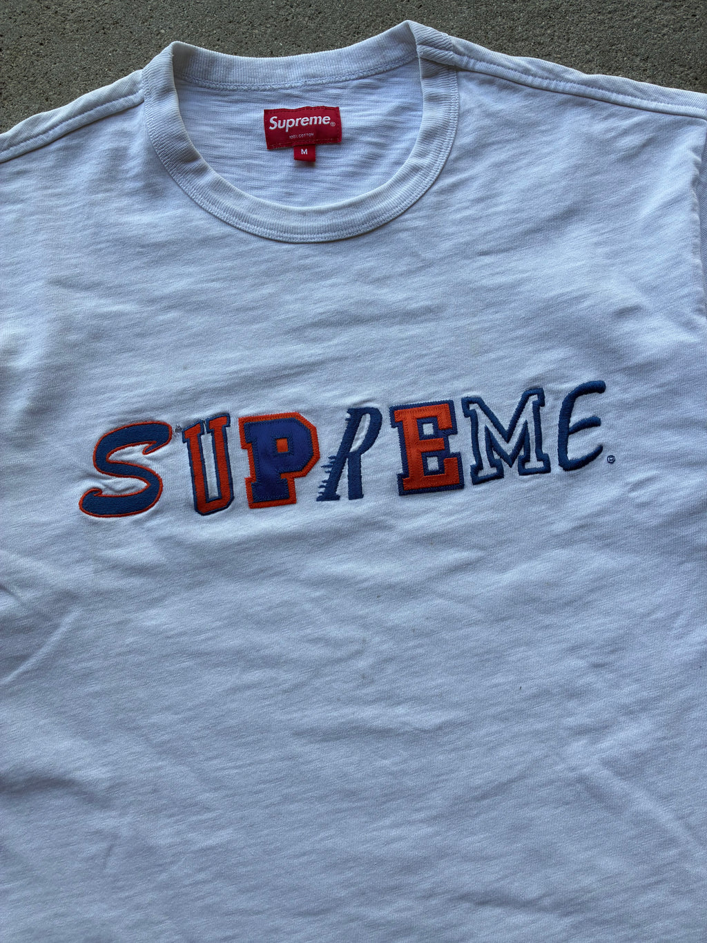 Supreme “COLLEGE LOGO S/S” Tee (M)