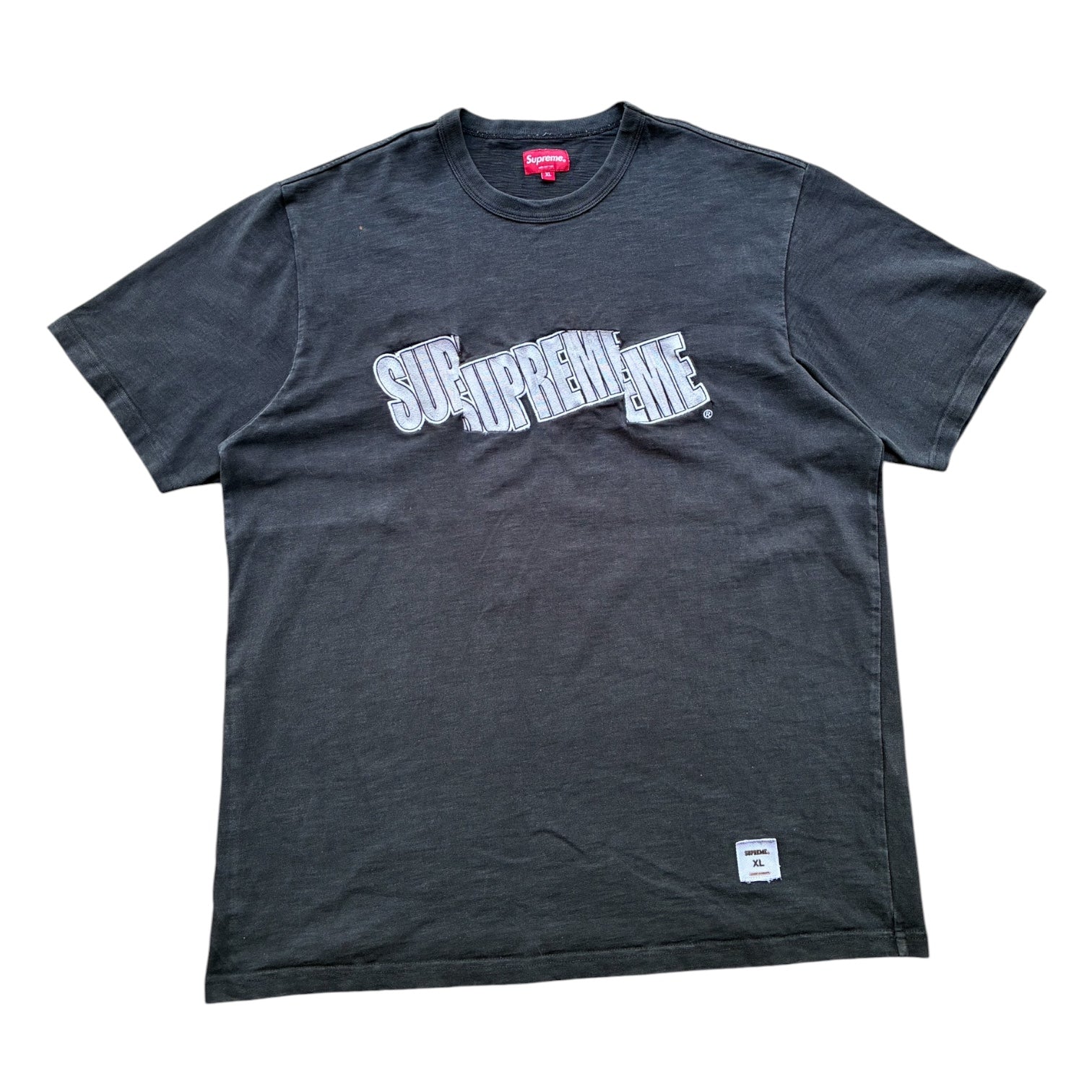 Supreme “CUT LOGO” tee (XL)