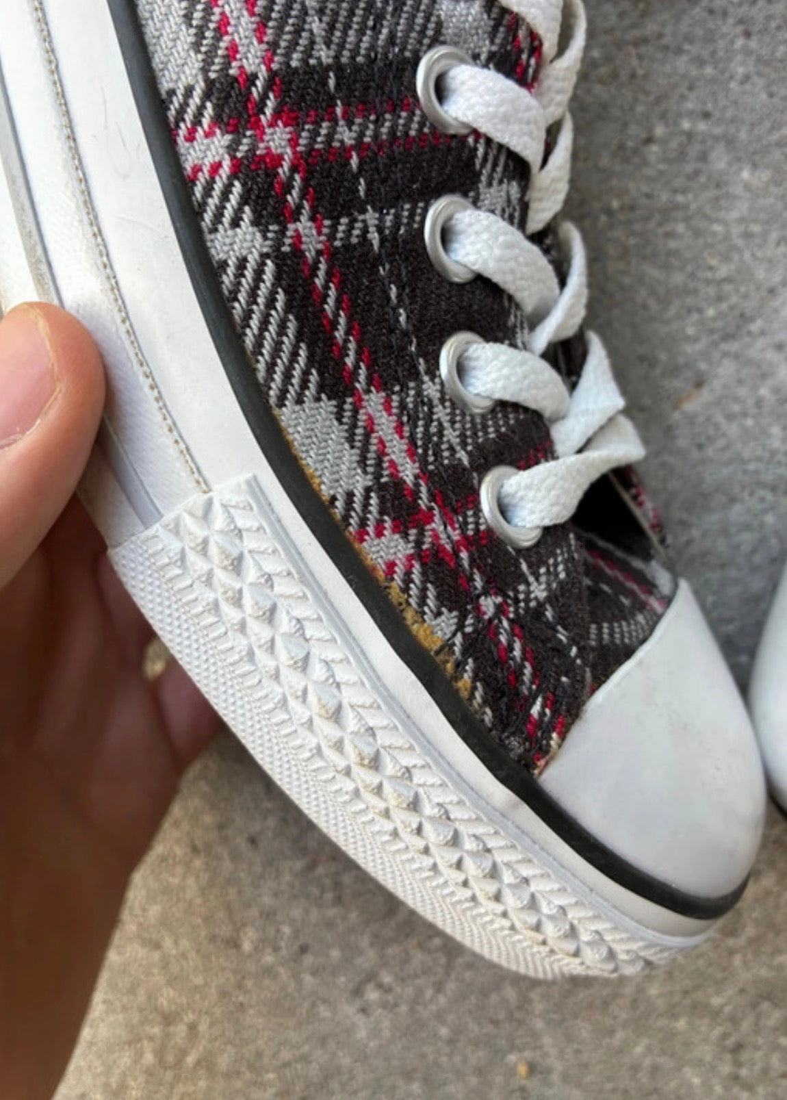Converse
