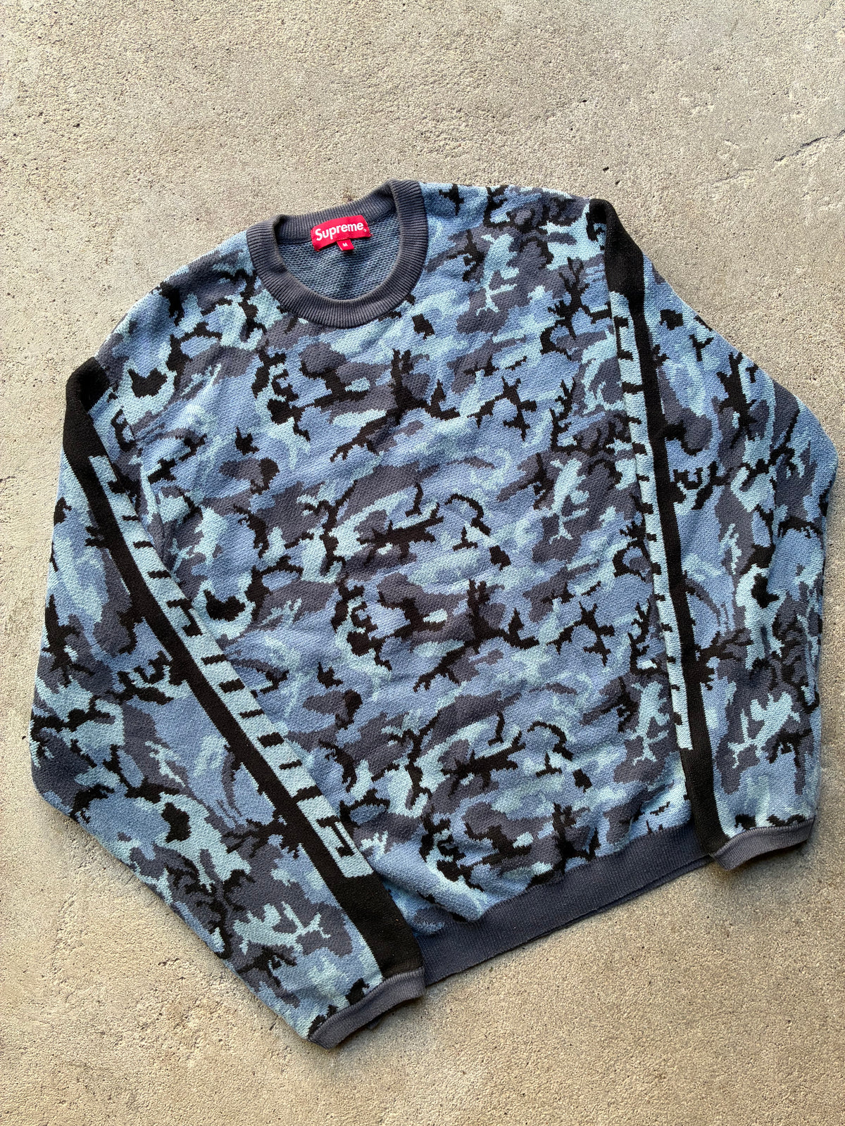 Supreme “SLEEVE STRIPE” Sweater (M)