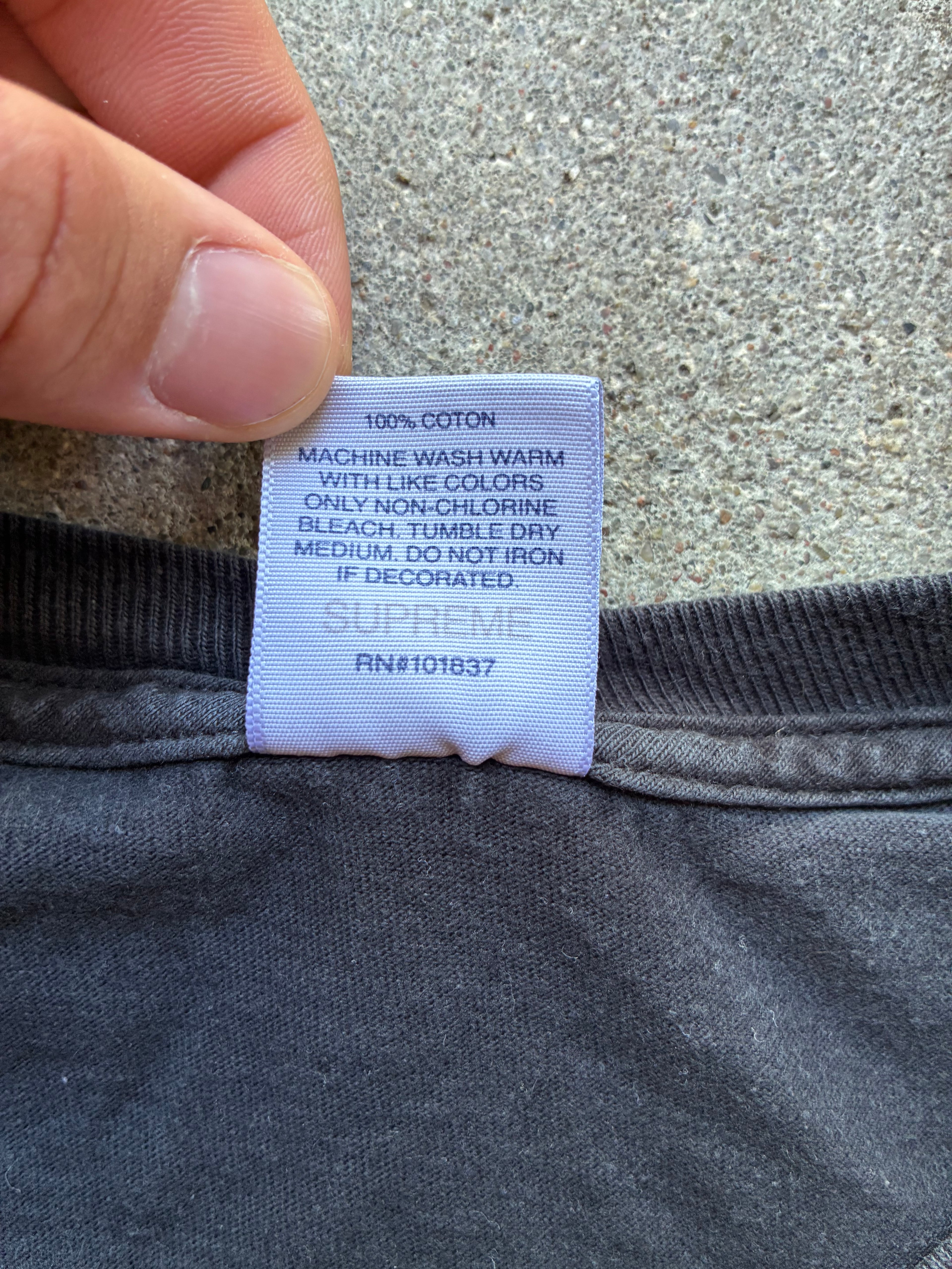 Supreme “SCRATCH BLACK FW20” tee (S)
