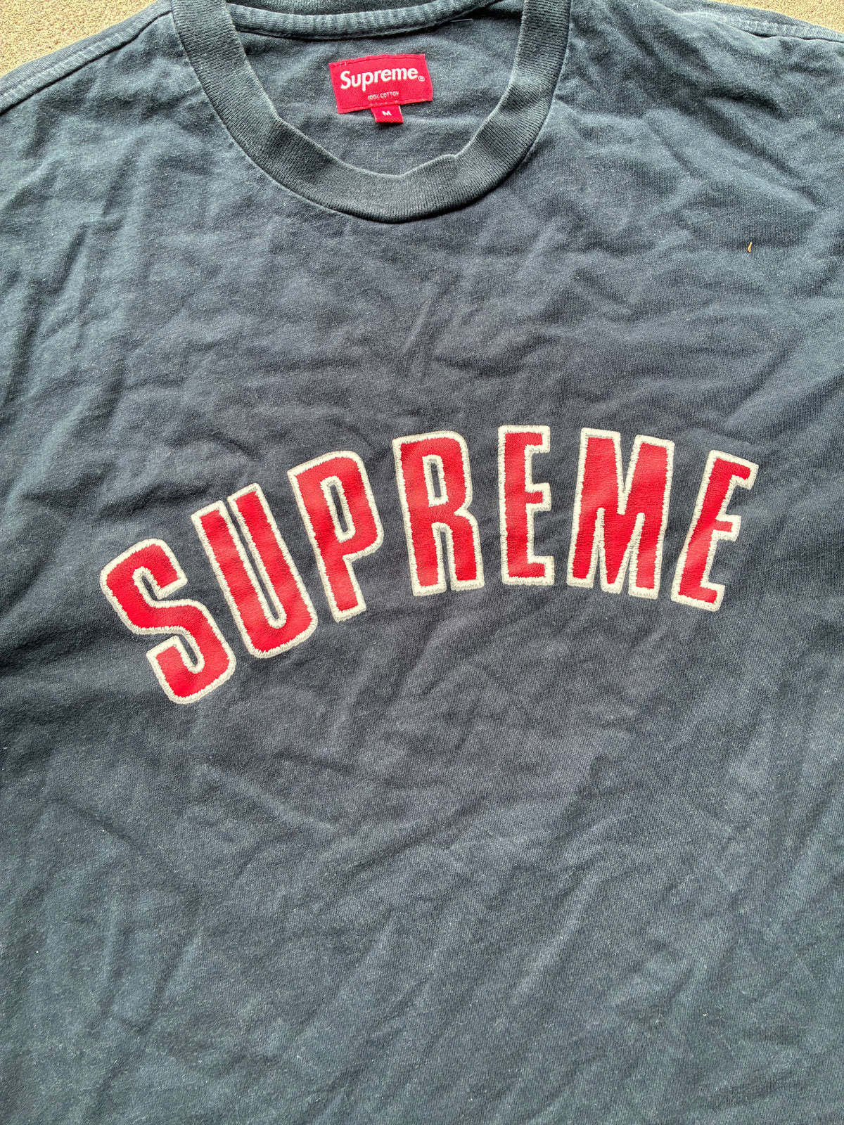 Supreme “PRINTED ARC LOGO” Tee (M)