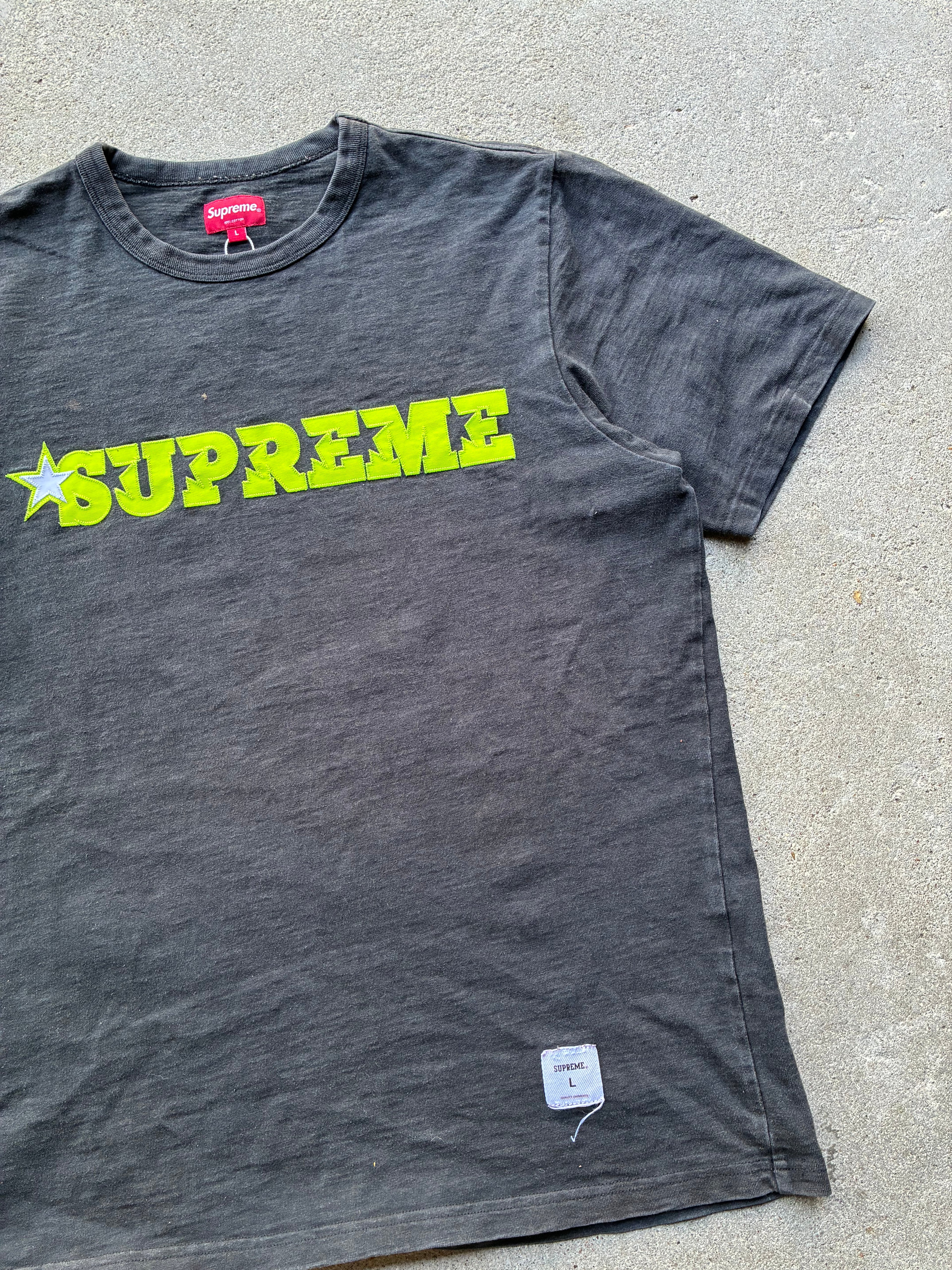 Supreme “STAR LOGO S/S” Tee (L)