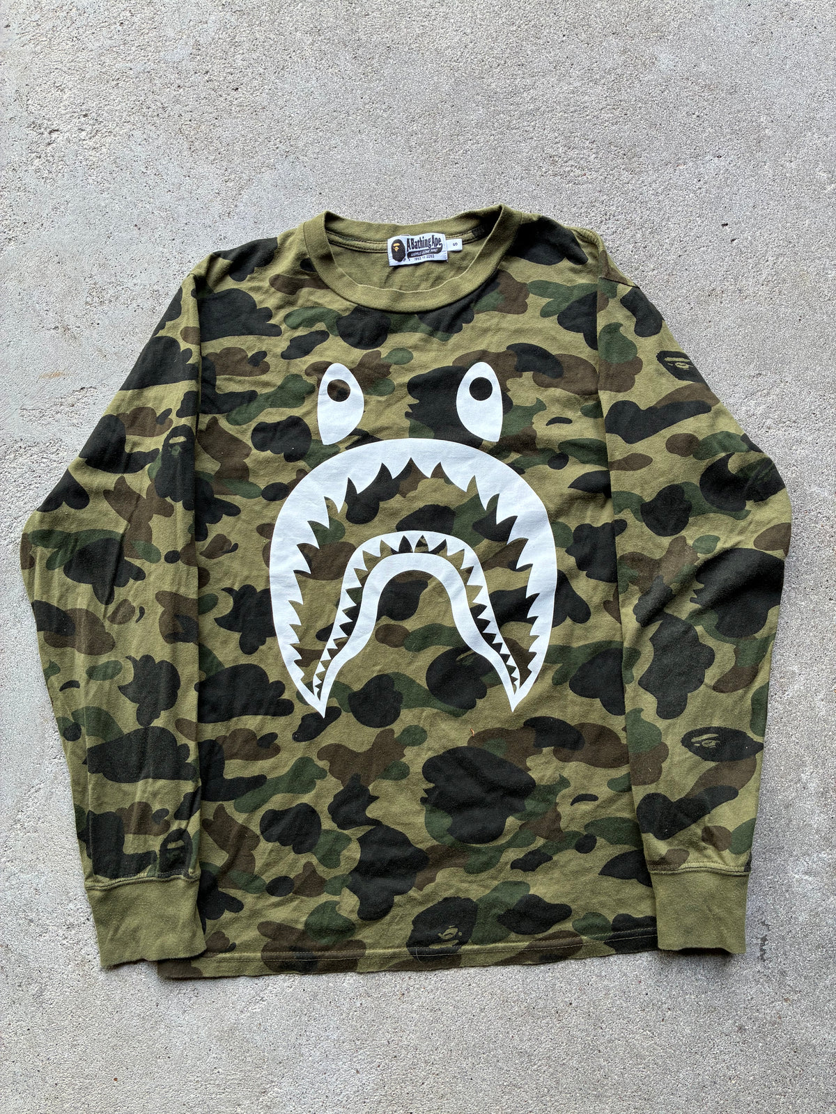 Vintage camo Bape Long Sleeve (S)