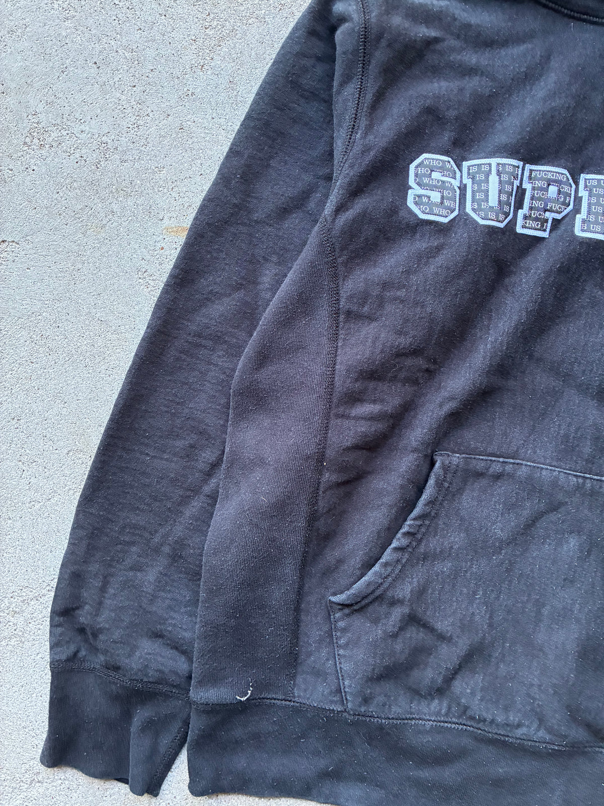 Supreme “COLLEGIATE ACRONYM” Hoodie (M)