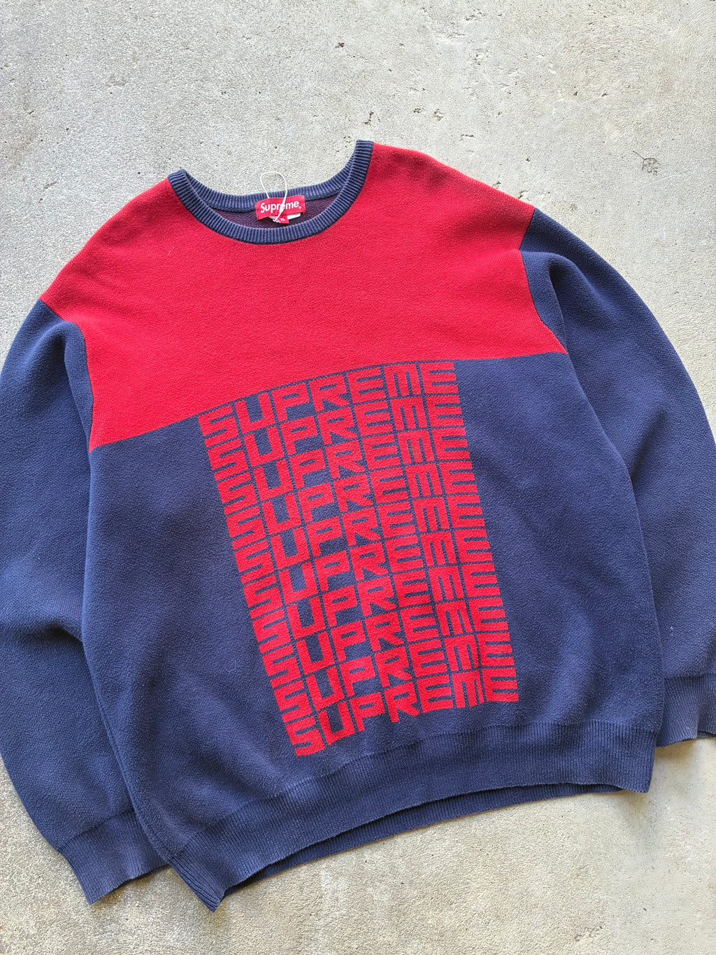 Supreme “REPEAT LOGO” Sweater (XL)