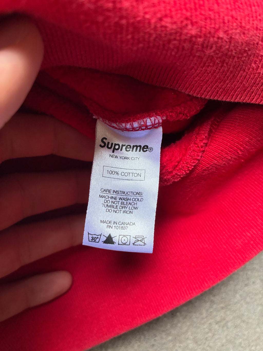 Supreme “LOGO” Zip Up Hoodie (M)