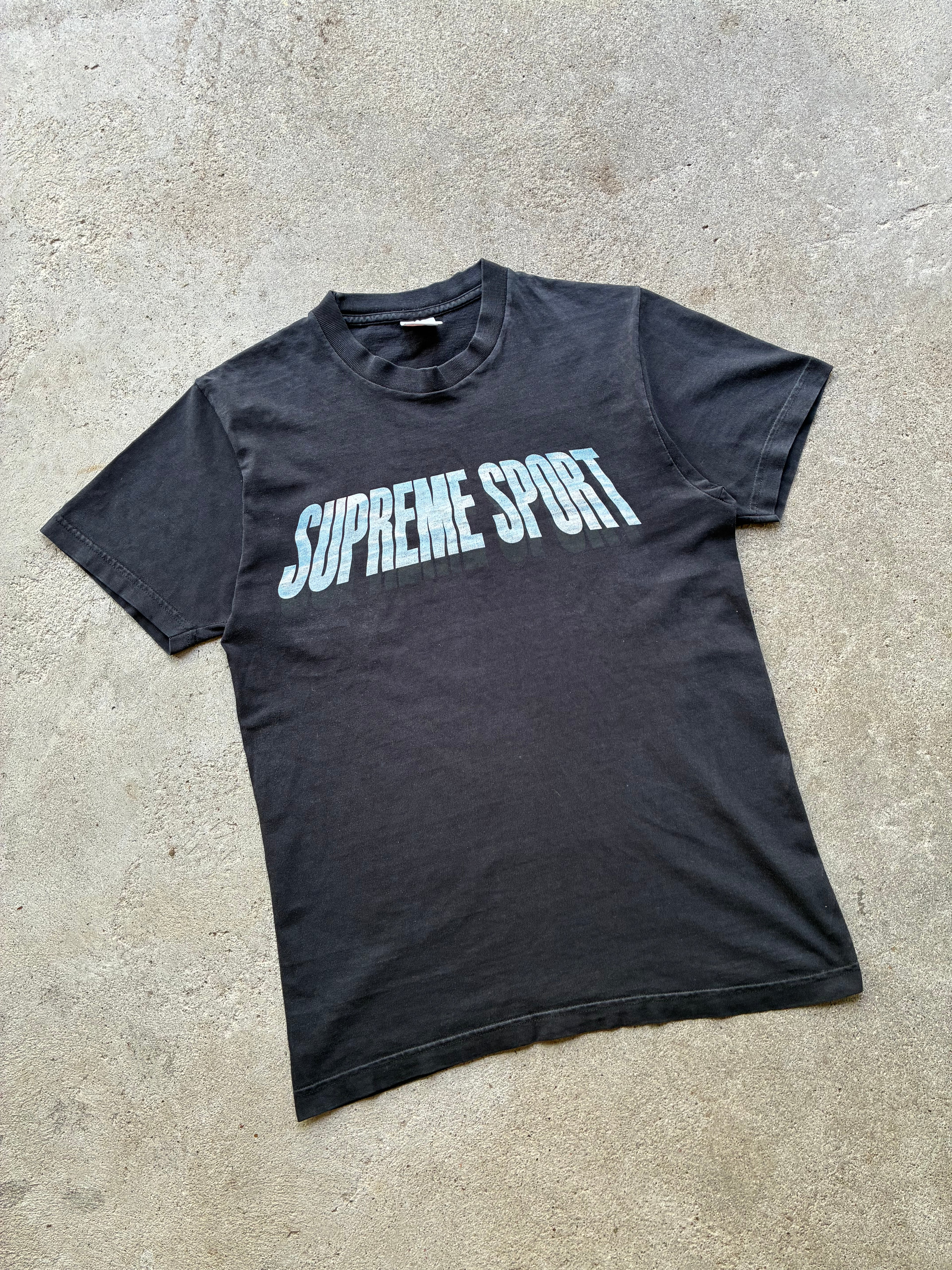 Supreme “SPORT” tee (M)