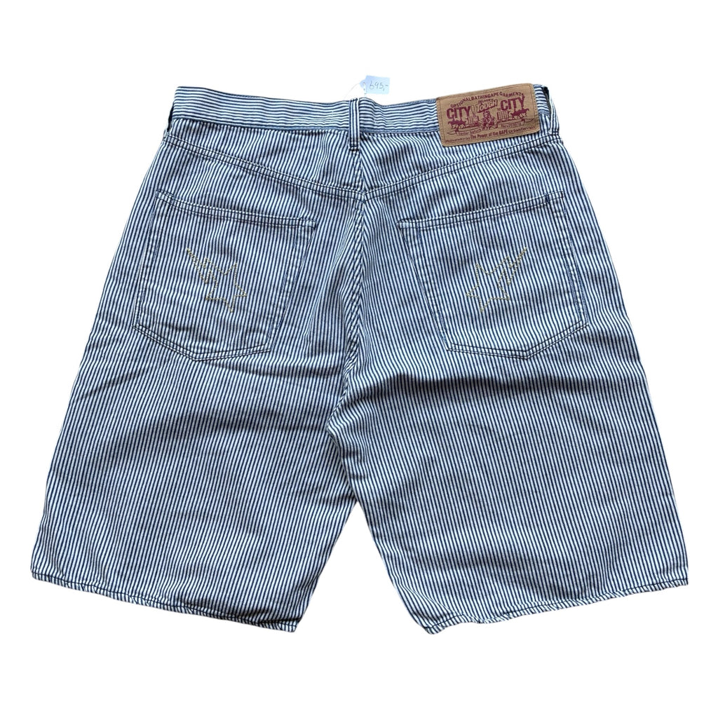 Bape “VINTAGE LOGO” Shorts (L)