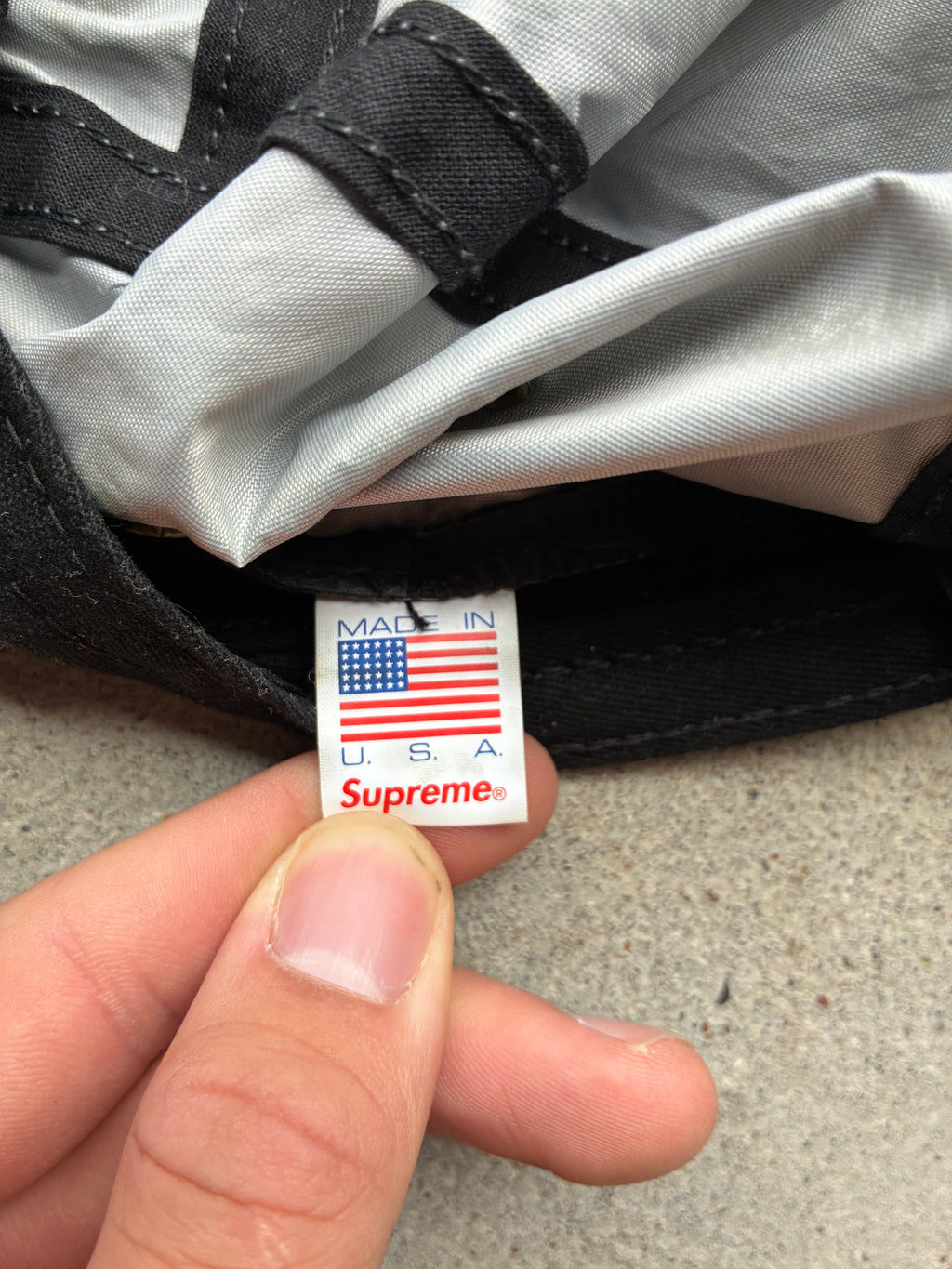 Grå Supreme camp cap (Adjustable)