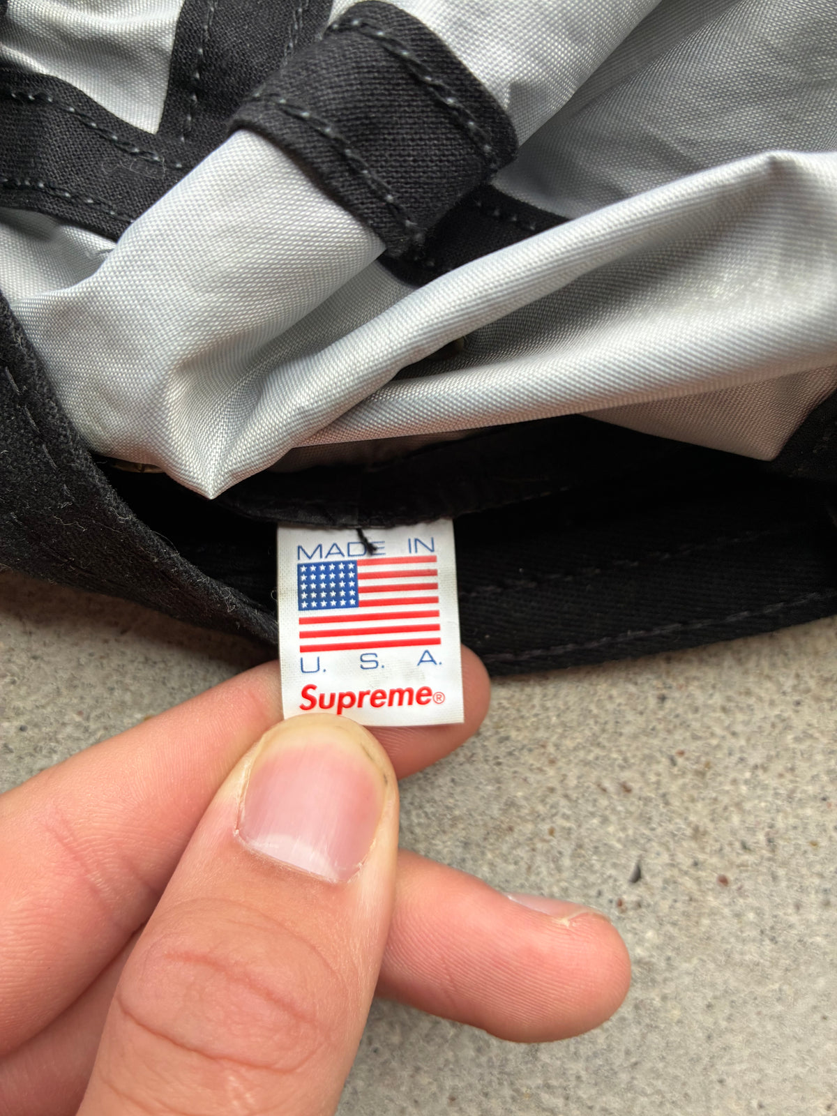 Grå Supreme camp cap (Adjustable)