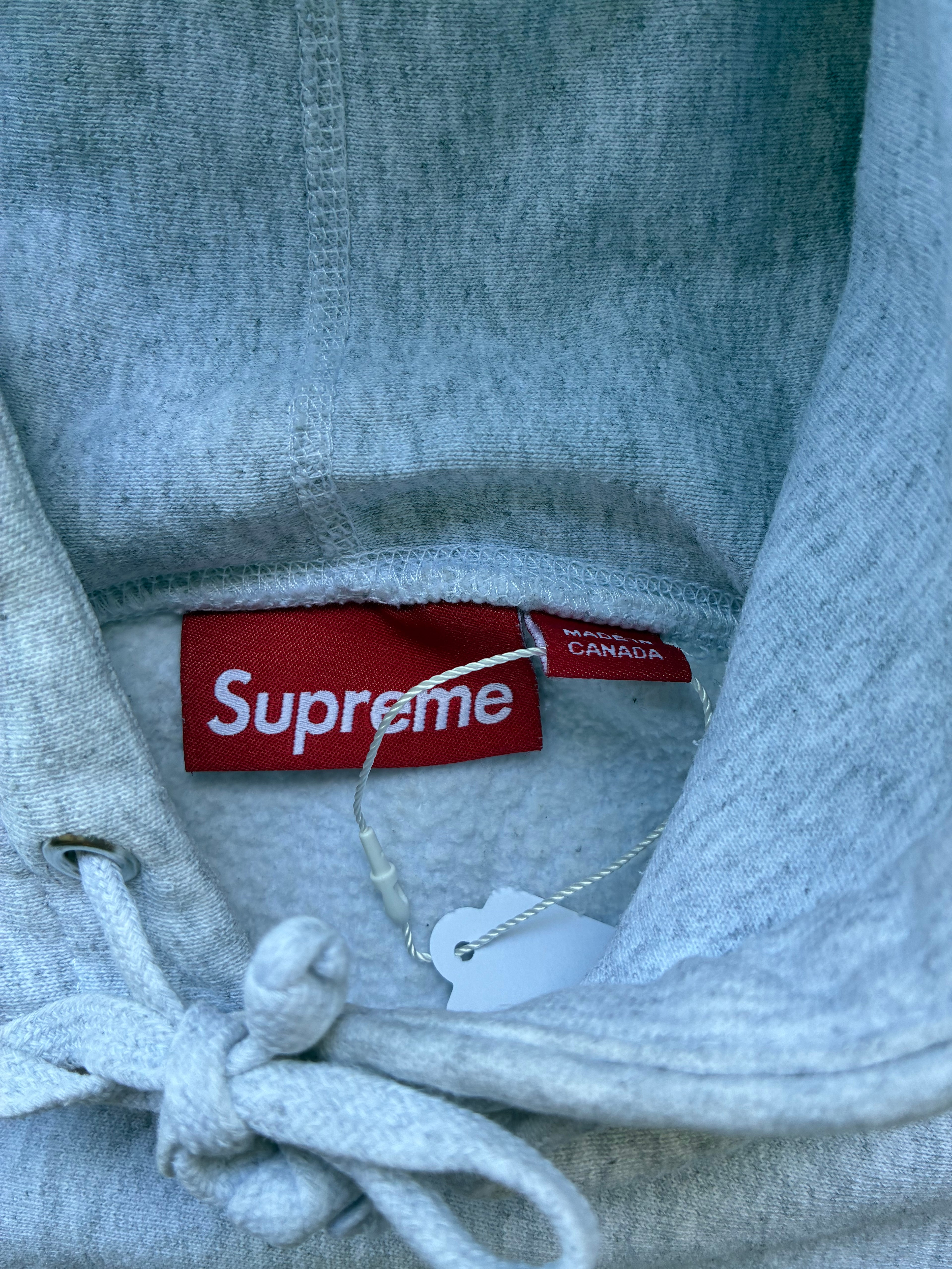 Supreme “FUTURA SS24” Hoodie (M)