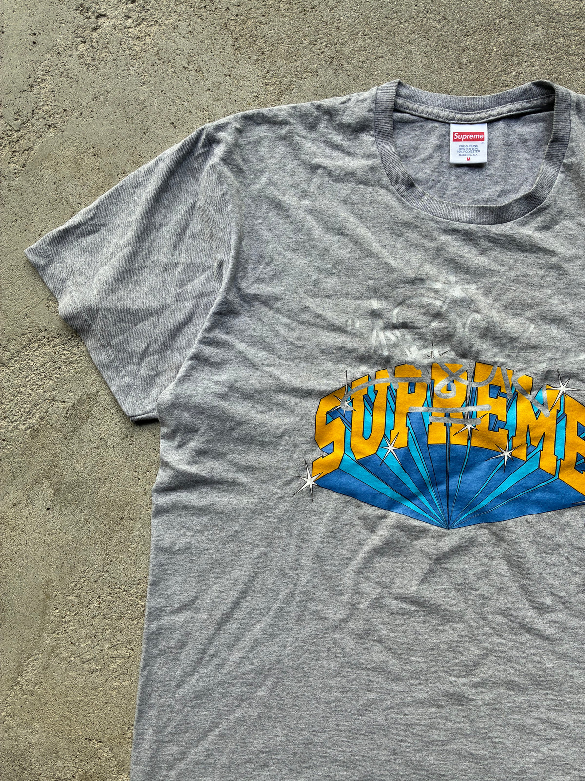 Supreme “IRAK ARC LOGO” Tee (M)