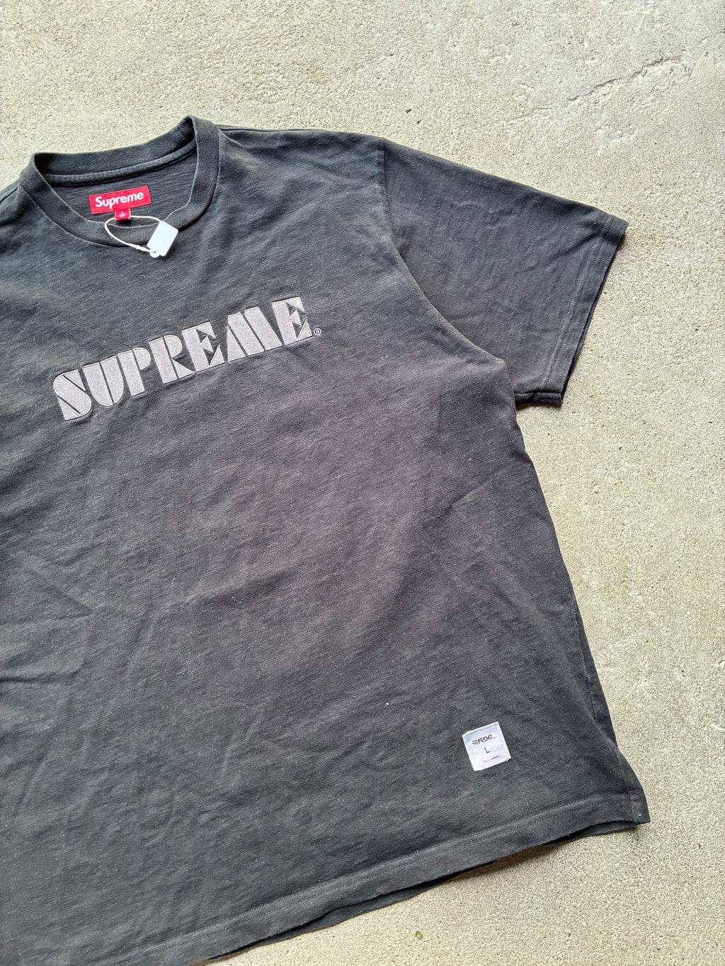 Supreme  “STENCIL EMBROIDERED SS24” Tee (L)