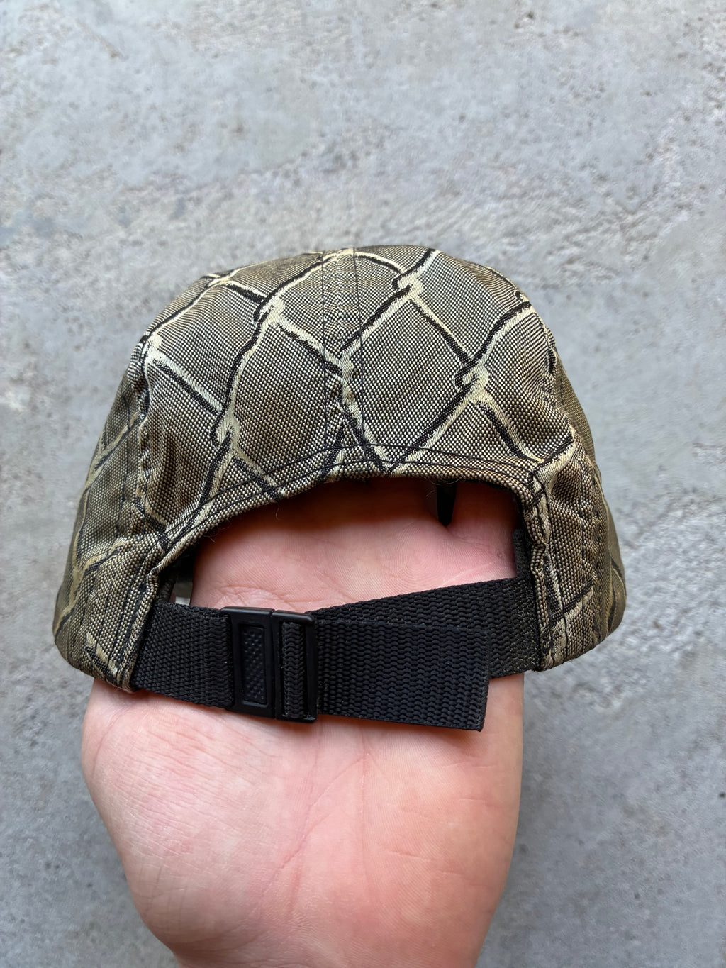 Supreme “CHAIN LINK FW14” Camp Cap (Adjustable)