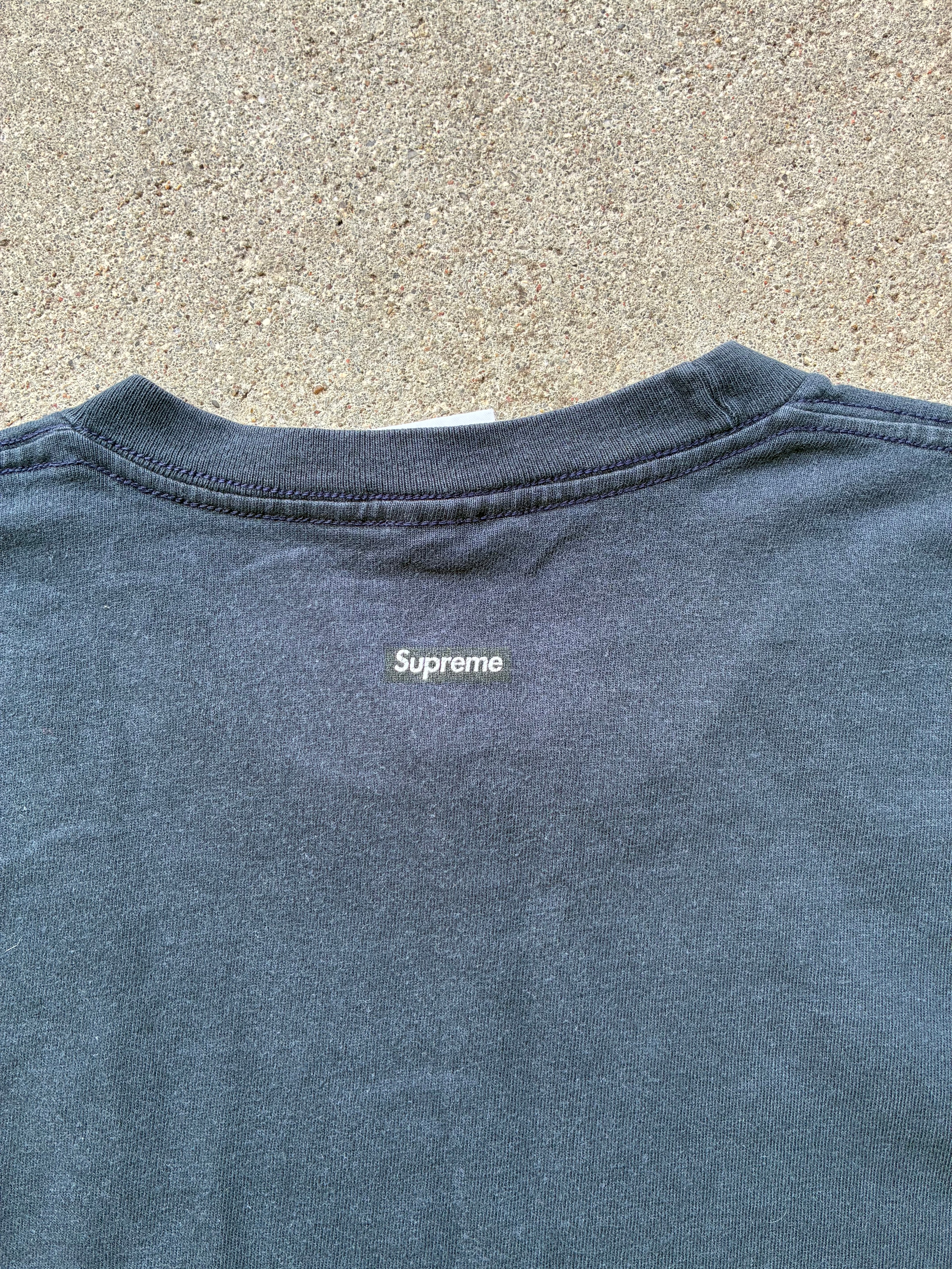 Supreme “THEY FUCK YOU UP” Tee (L)