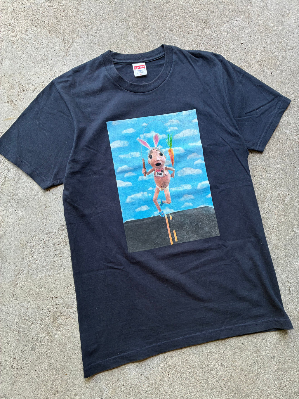 Supreme “MIKE HILL RUNNER” Tee (M)