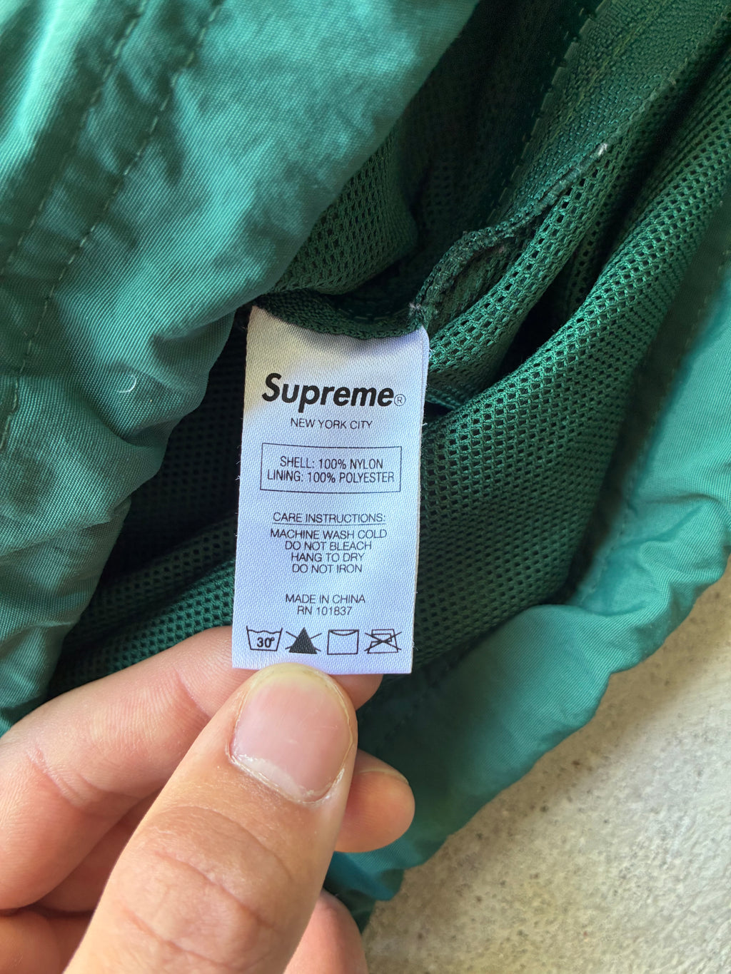 Supreme “COURT HALF ZIP PULLOVER SS18” Jakke (M)