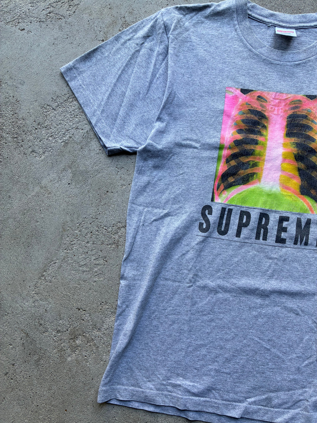 Supreme “X RAY” Tee (M)