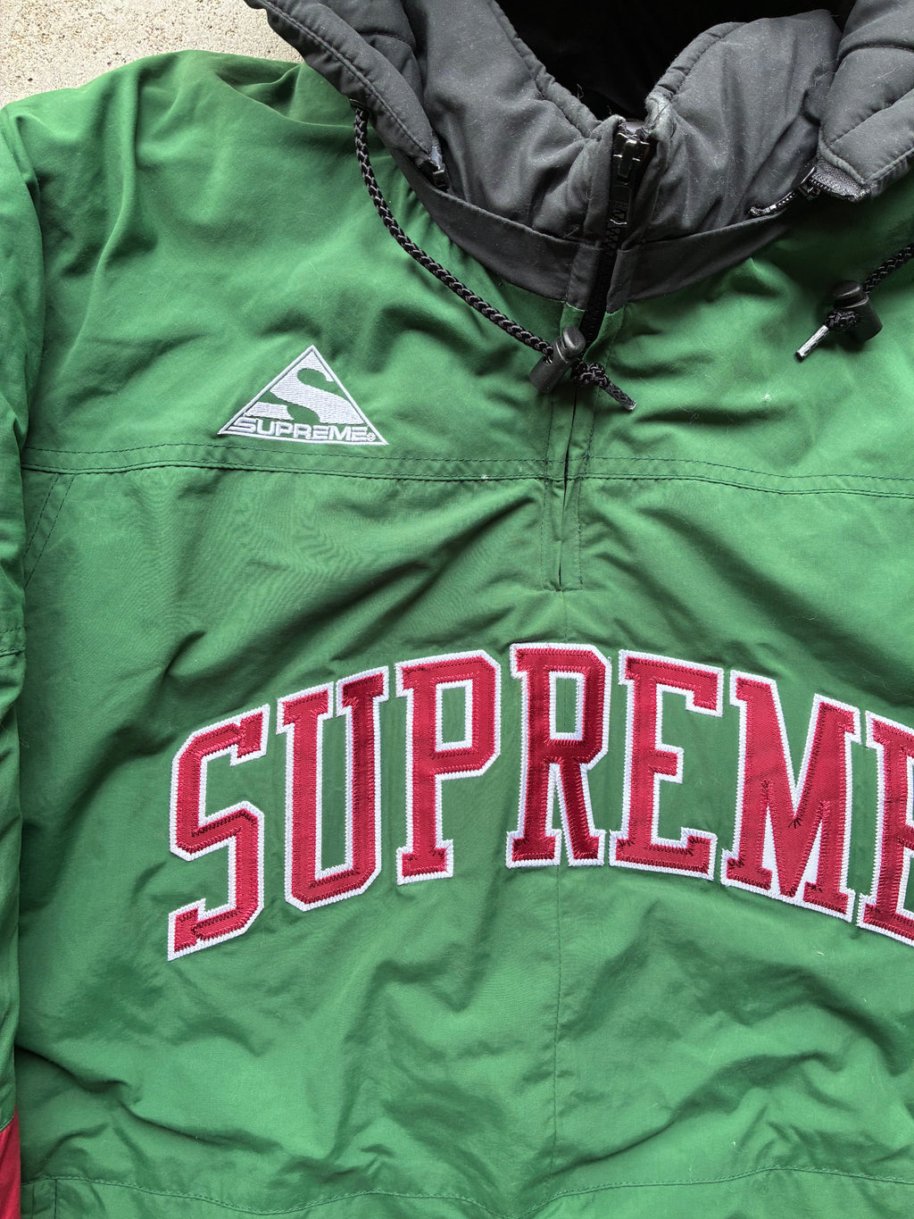 Supreme “HOCKEY PULLOVER” Jacket (L)