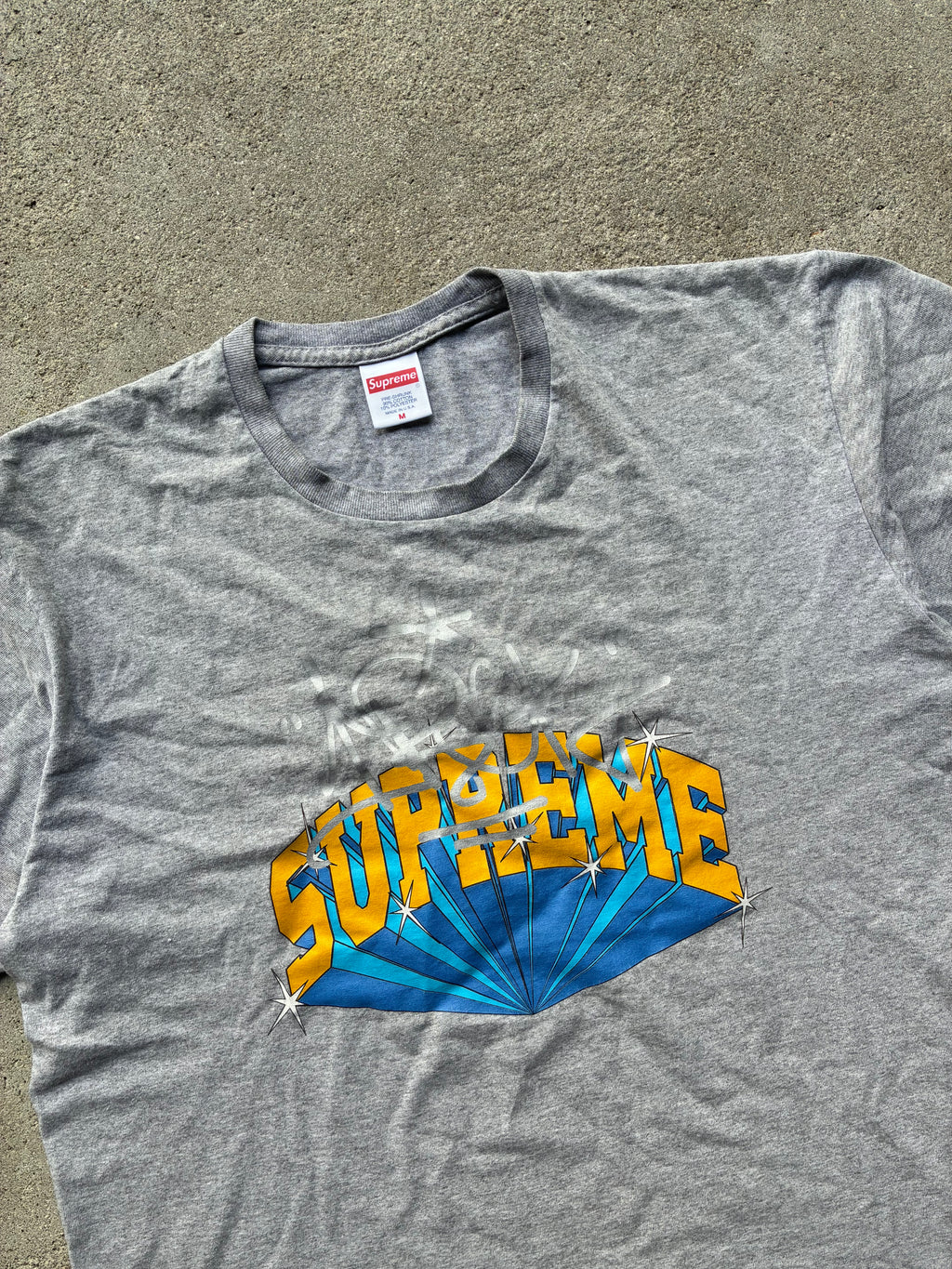 Supreme “IRAK ARC LOGO” Tee (M)
