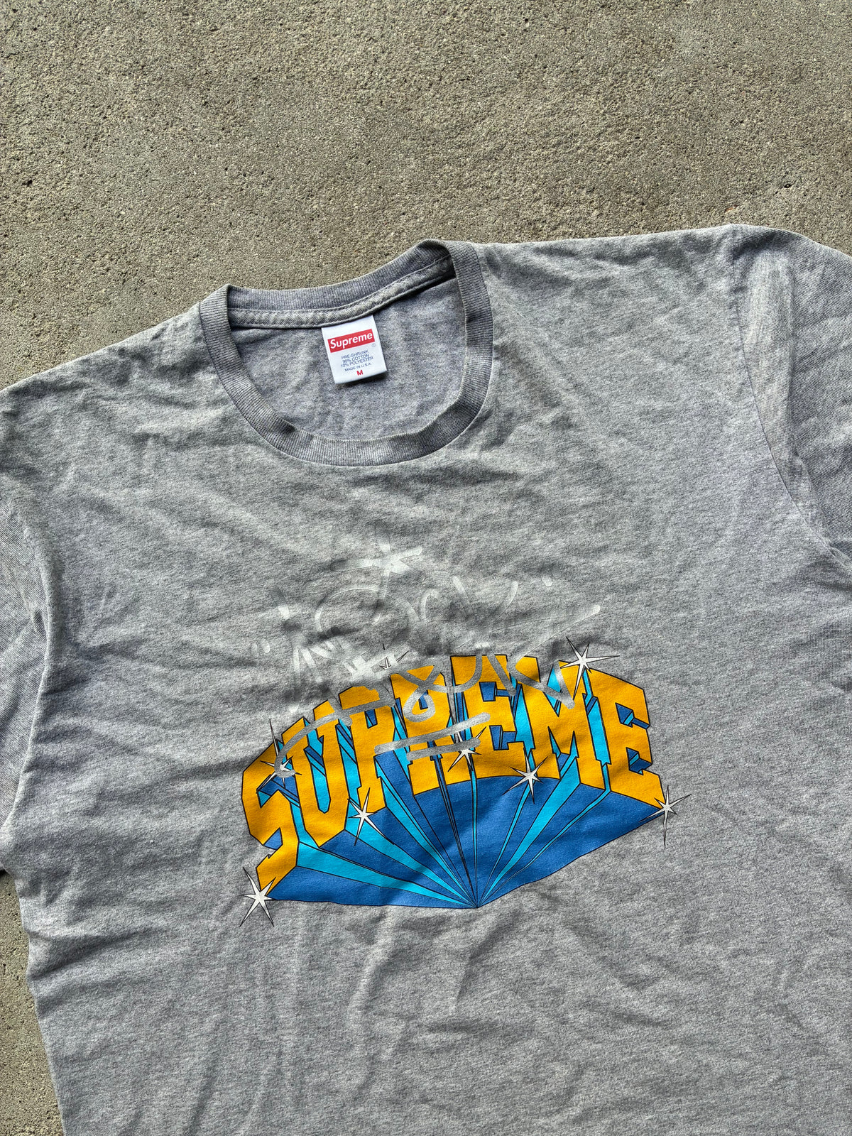 Supreme “IRAK ARC LOGO” Tee (M)