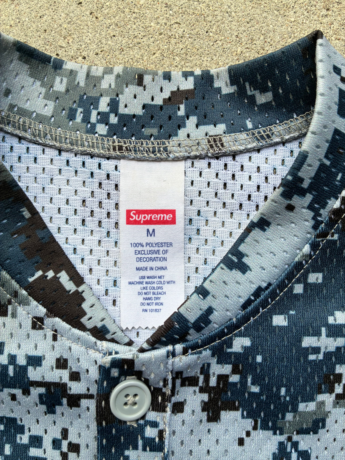 Supreme “S LOGO” Henley jersey (M)