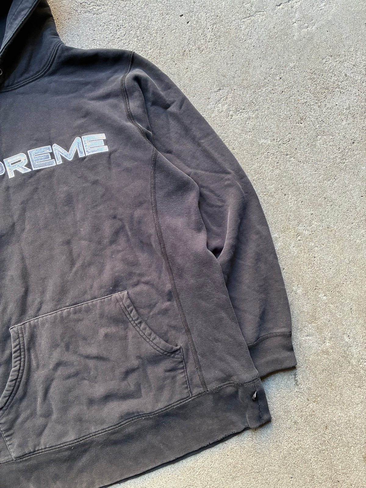Supreme “SEQUIN LOGO” Hooded Hoodie (M)