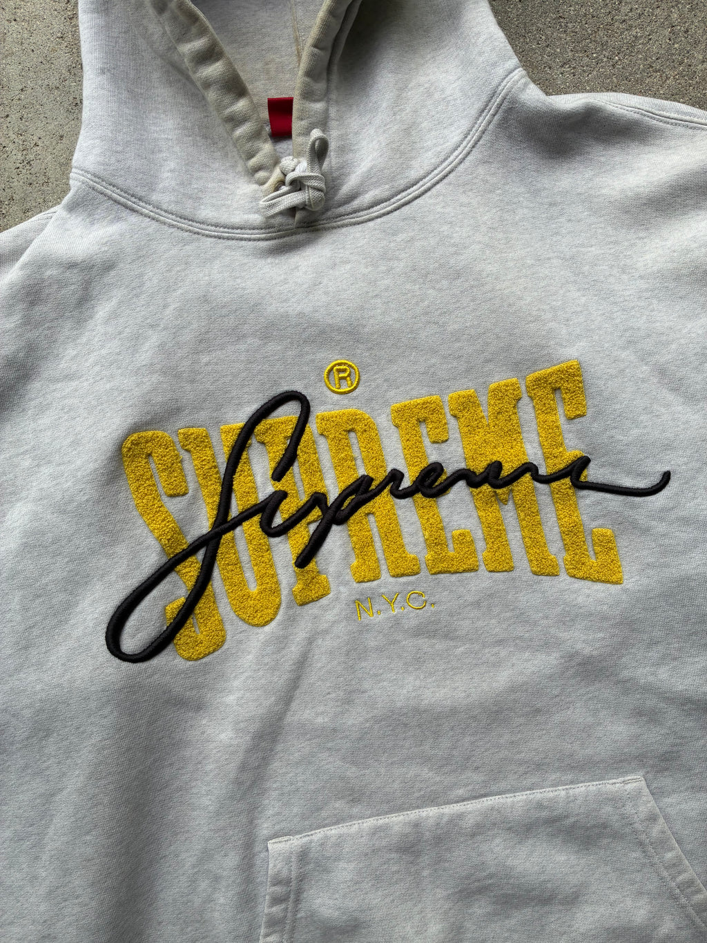 Supreme “SUDADERA” Hoodie (L)