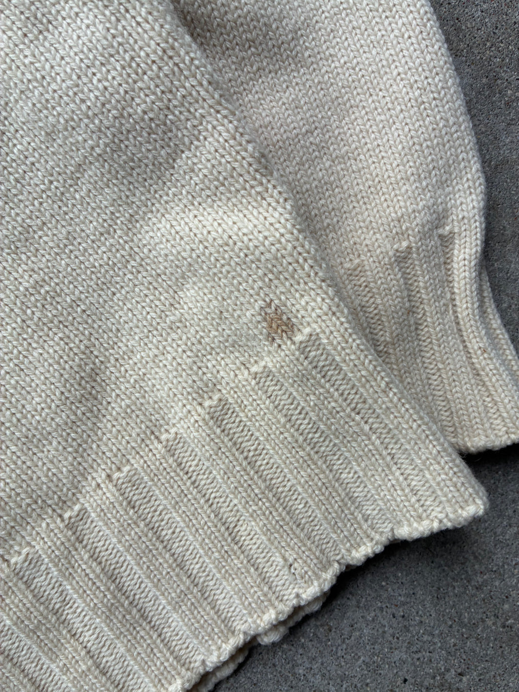 Vintage Stone Island sweater (M-L)