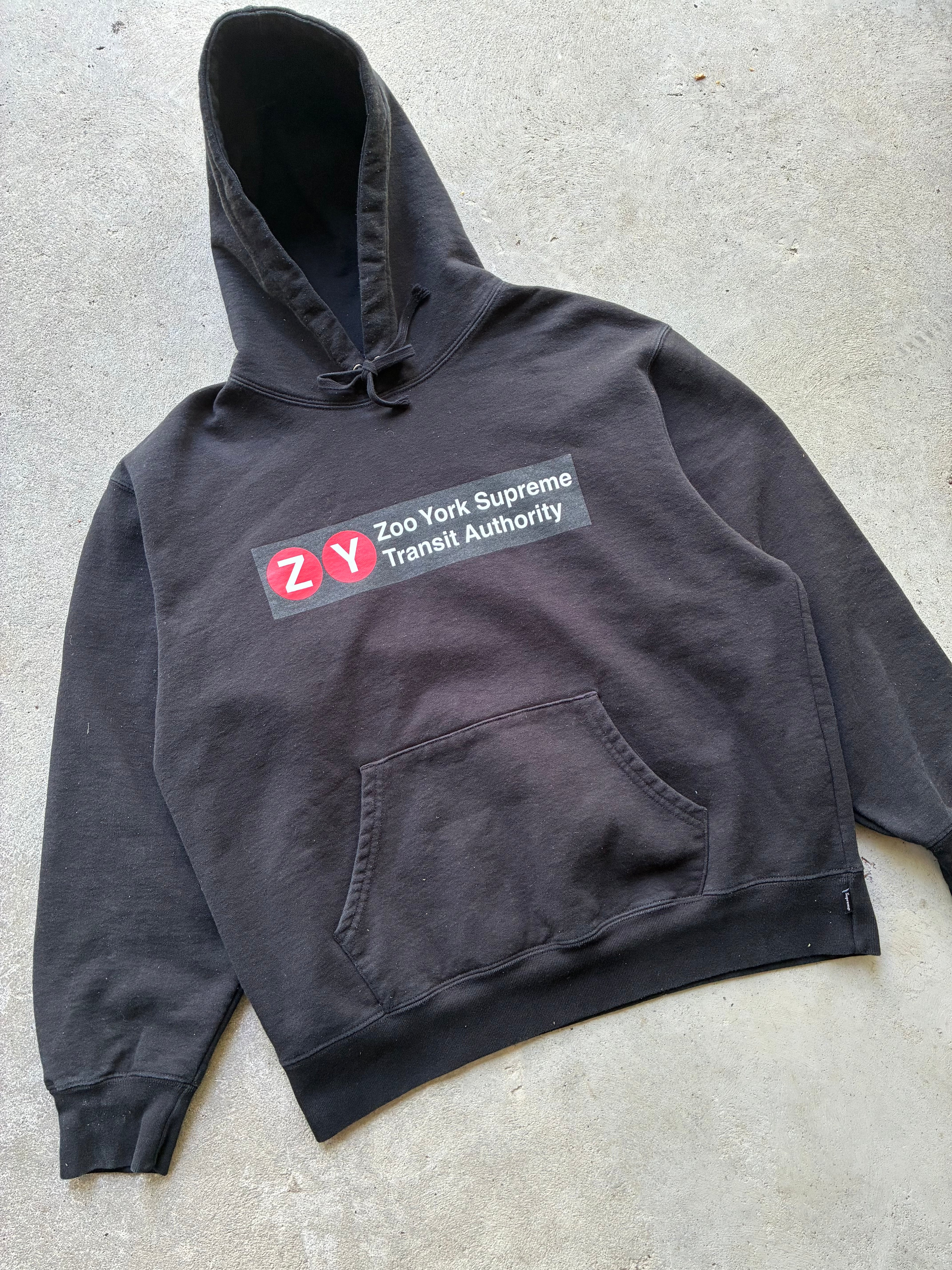 Supreme “ZOO YORK SS25” Hooded Hoodie (M)