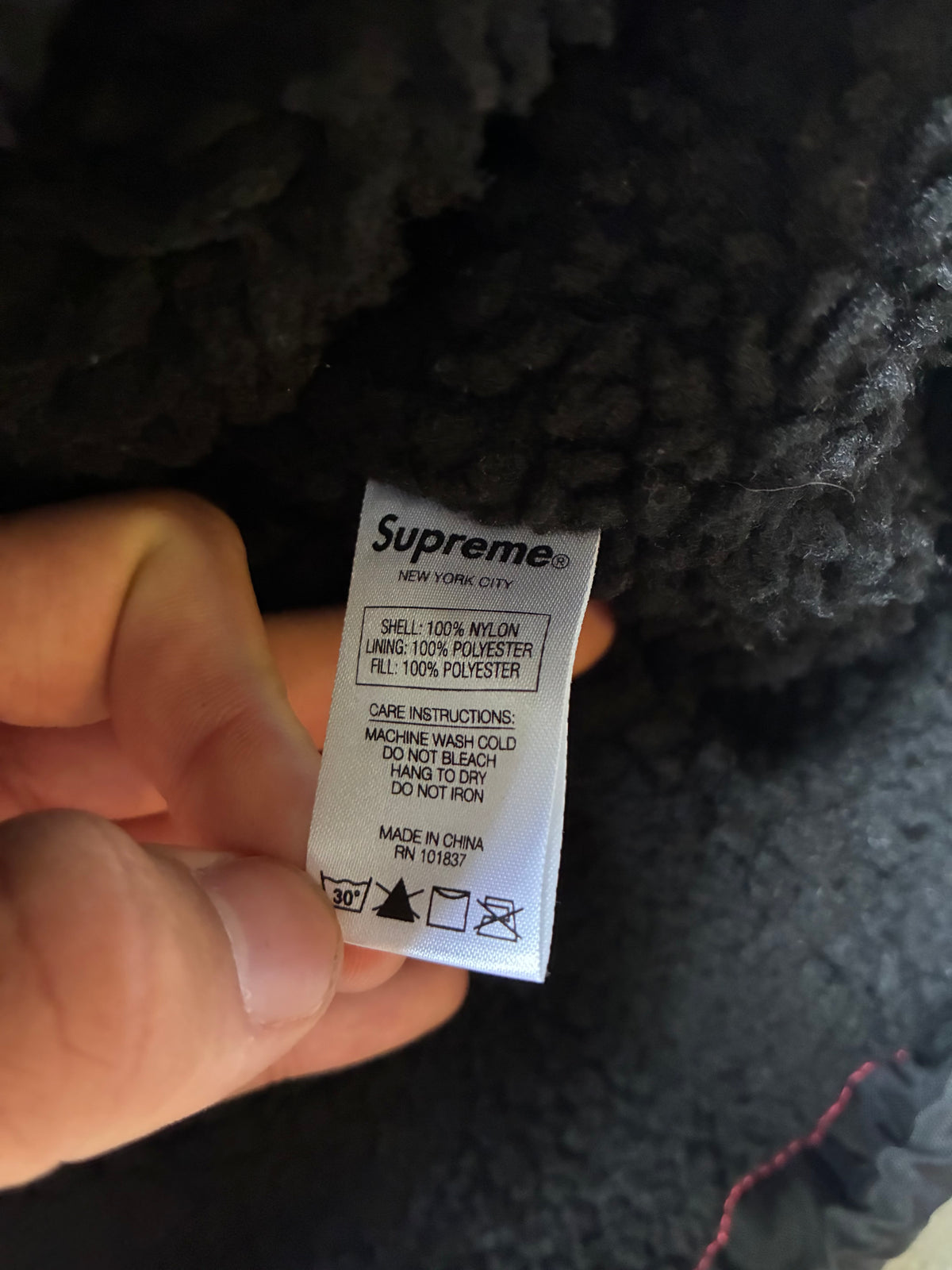 Supreme “SHERPA LINED NYLON” Jacket (L)