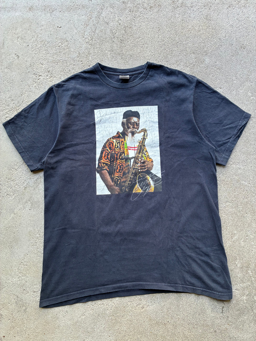 Supreme “PHAROAH SANDERS” tee (L)