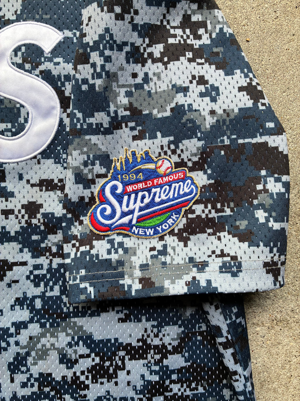 Supreme “S LOGO” Henley jersey (M)