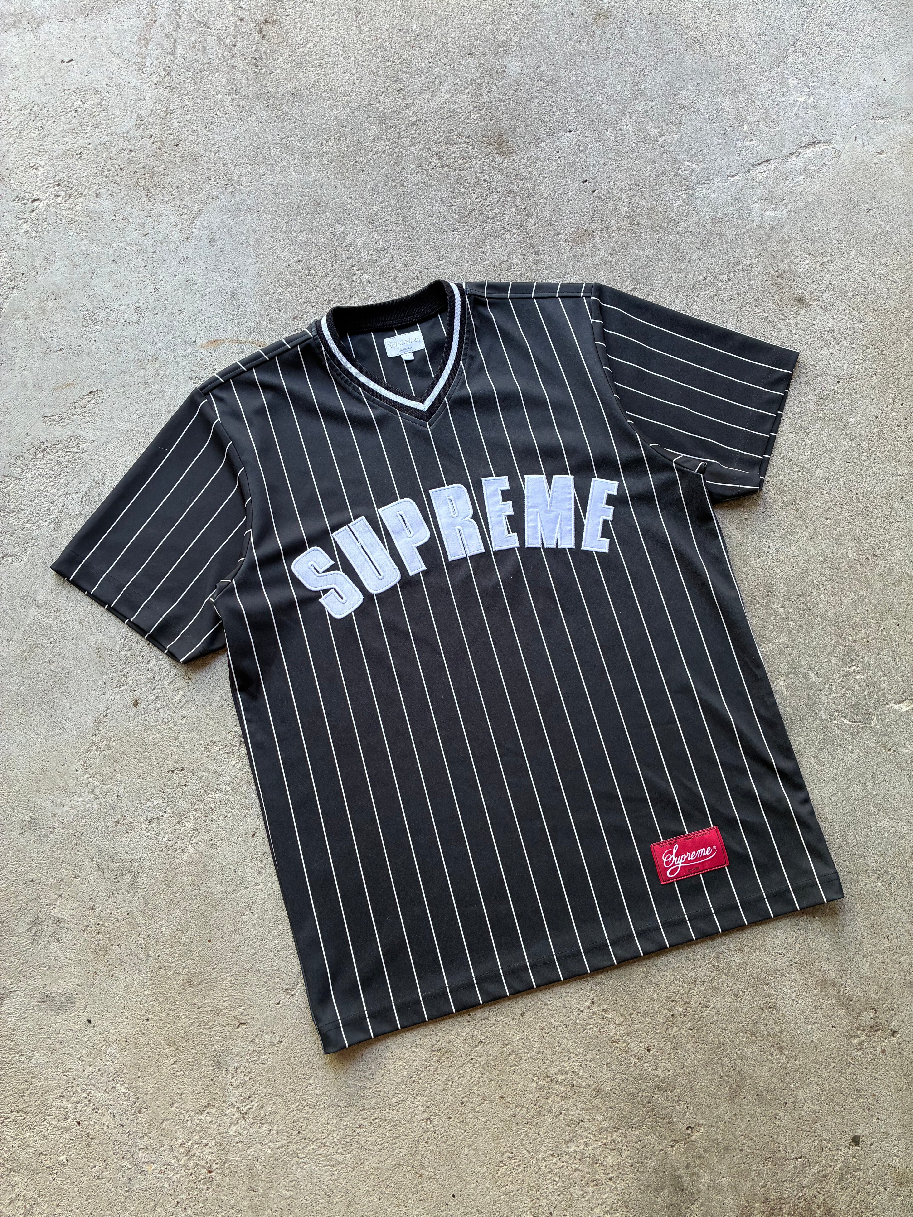 Supreme “PINSTRIPE BASEBALL” jersey (M)