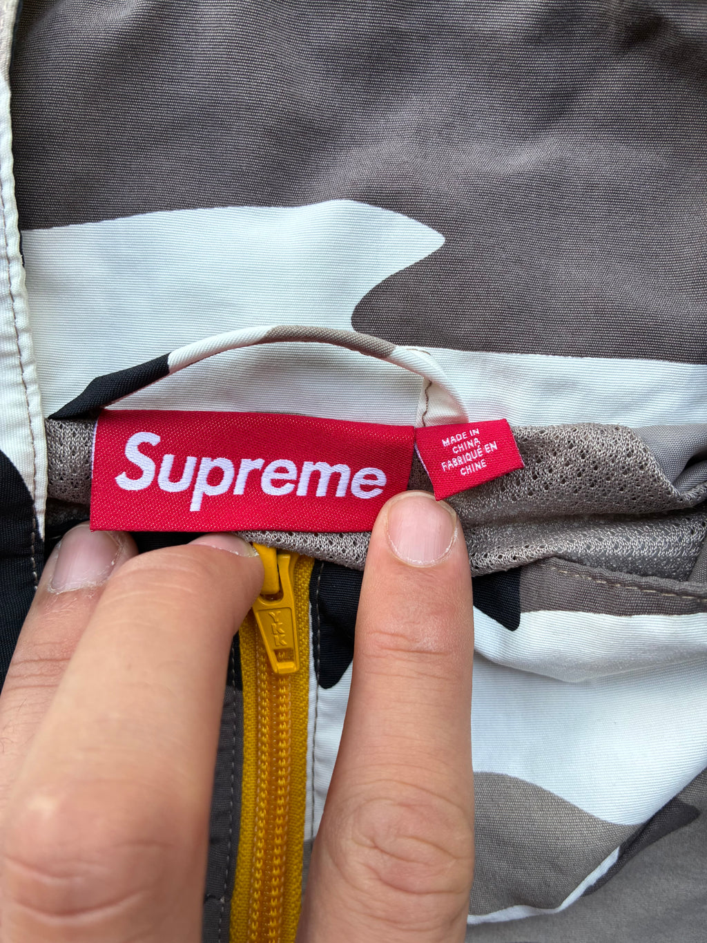 Supreme “CONTRAST ZIP TRACK”  Jacket (M)