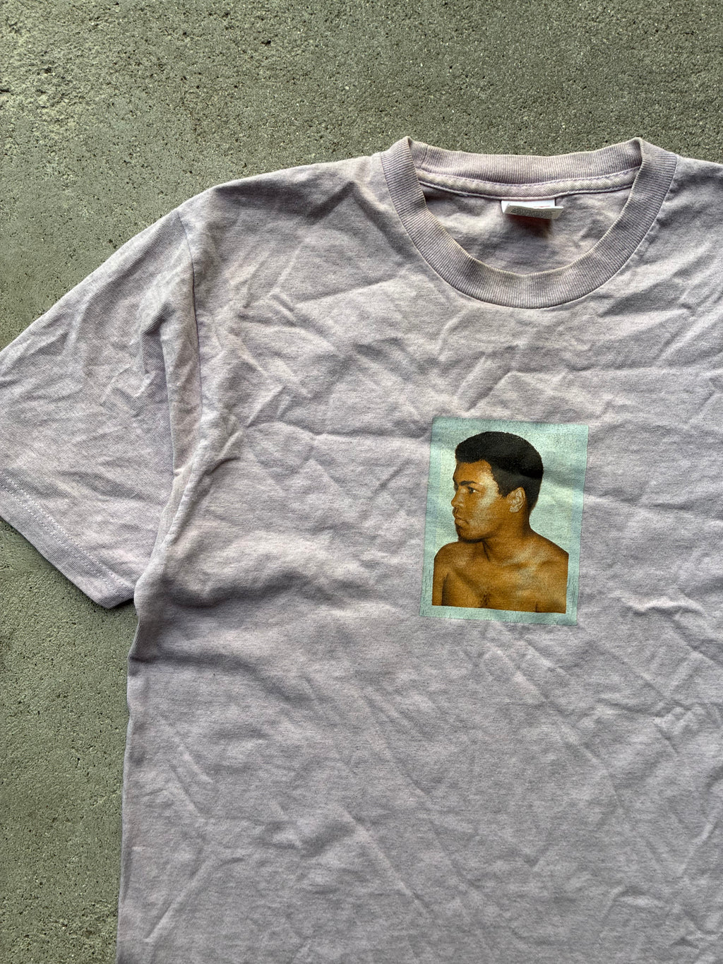 Supreme “ALI WARHOL FW16” Tee (M)