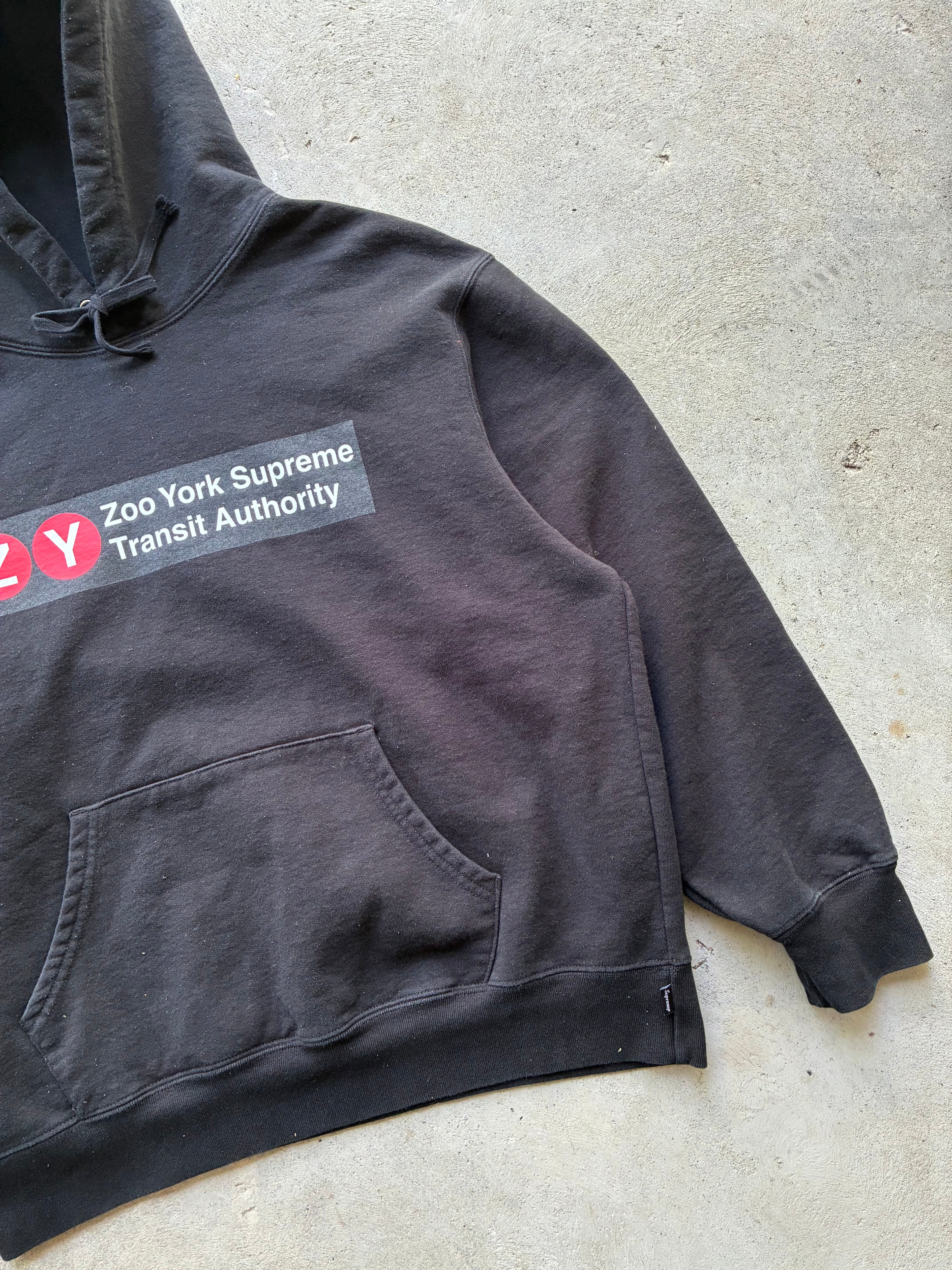 Supreme “ZOO YORK SS25” Hooded Hoodie (M)