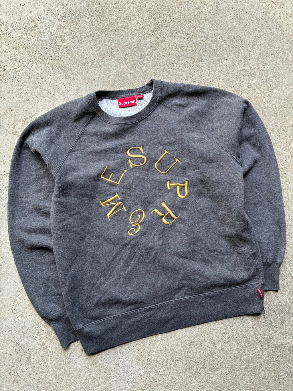Supreme “CIRCLE LOGO FW13” Crewneck (M)
