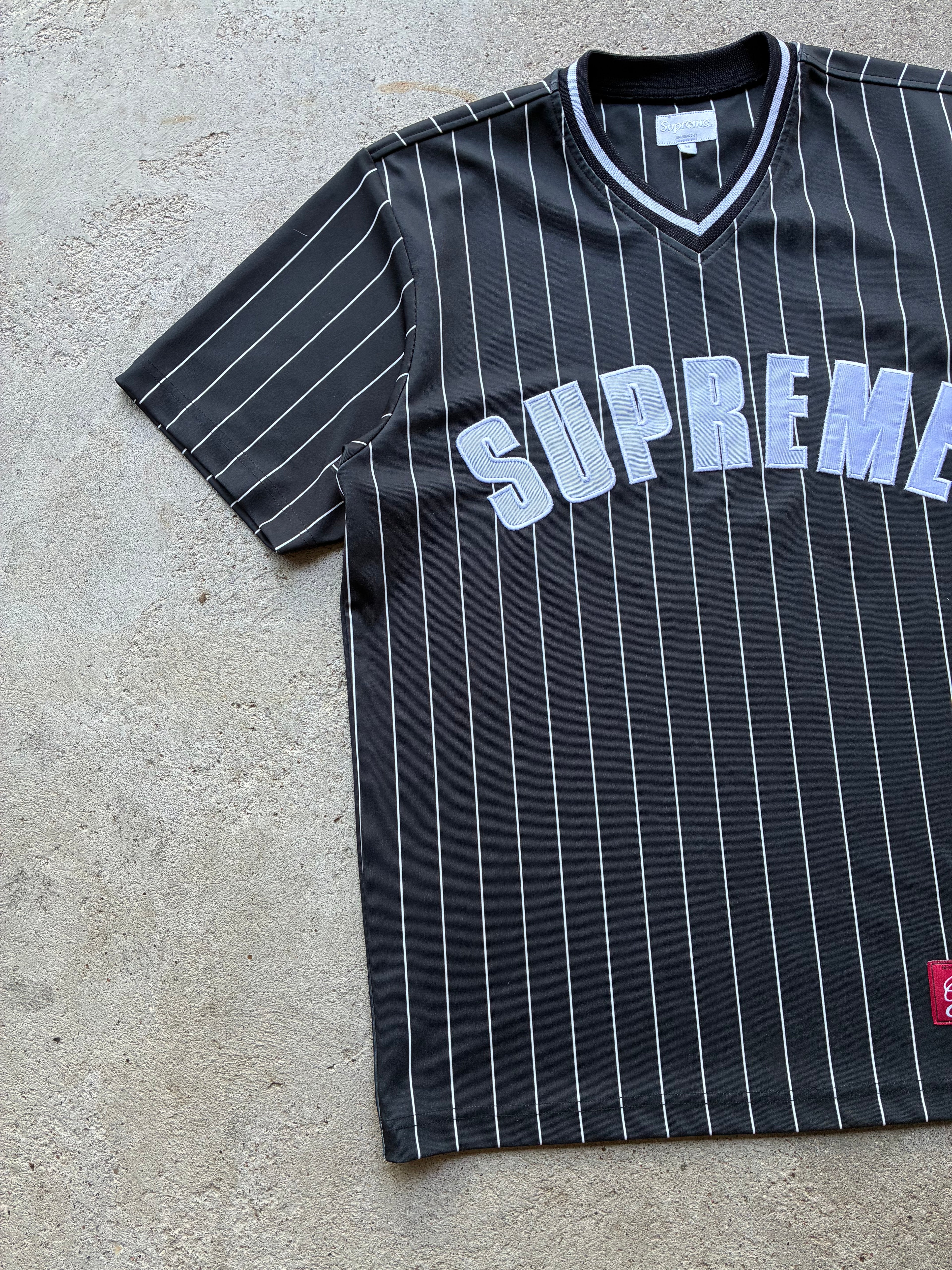 Supreme “PINSTRIPE BASEBALL” jersey (M)