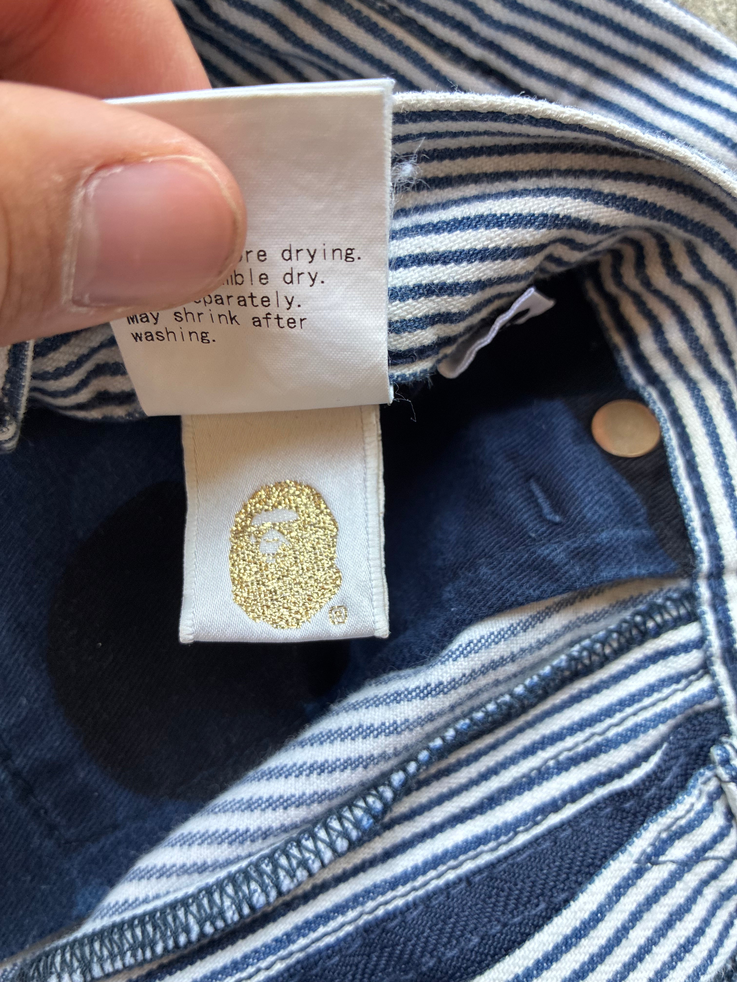 Bape “VINTAGE LOGO” Shorts (L)