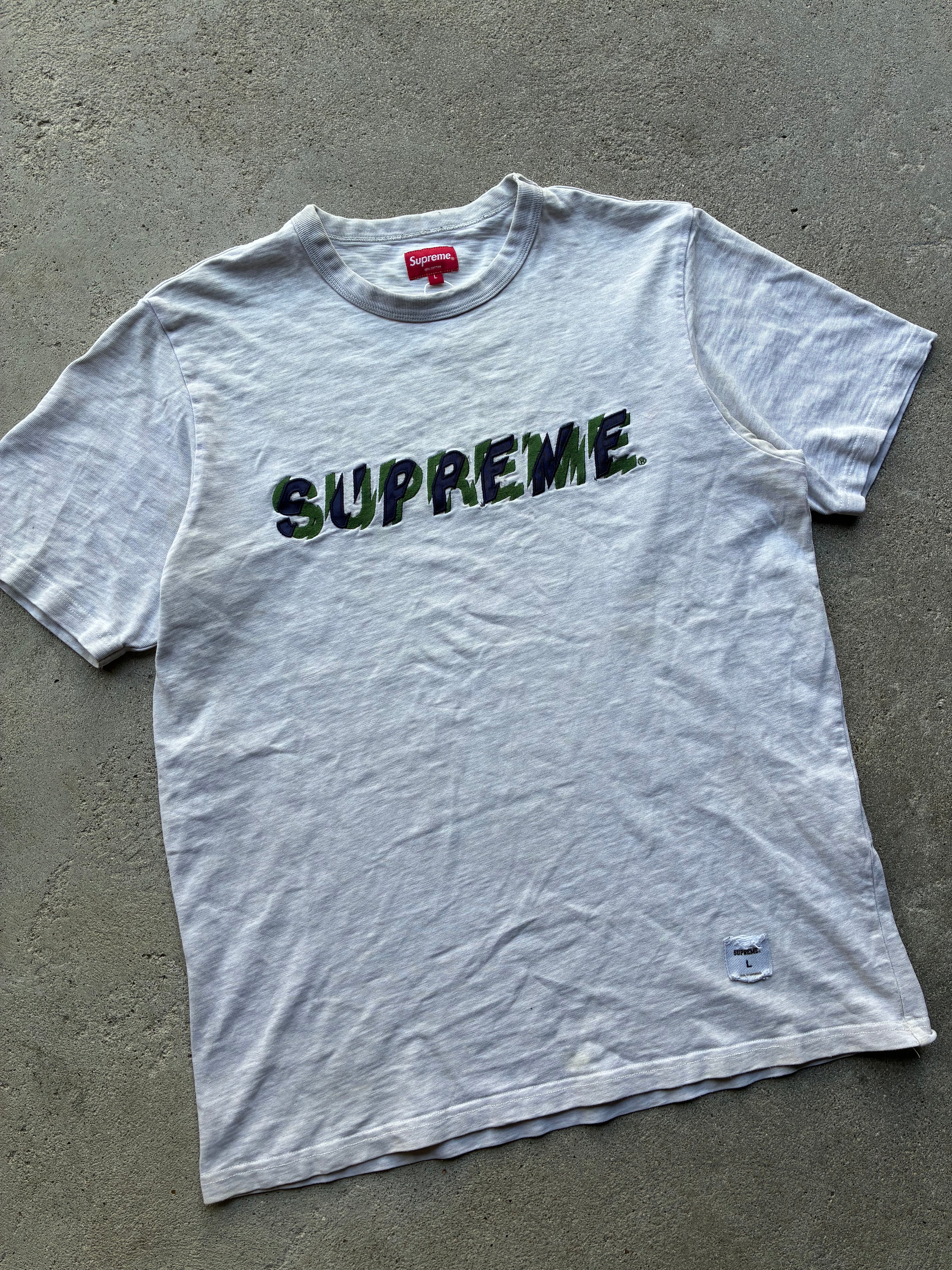 Supreme “SHATTER SS19” Tee (L)